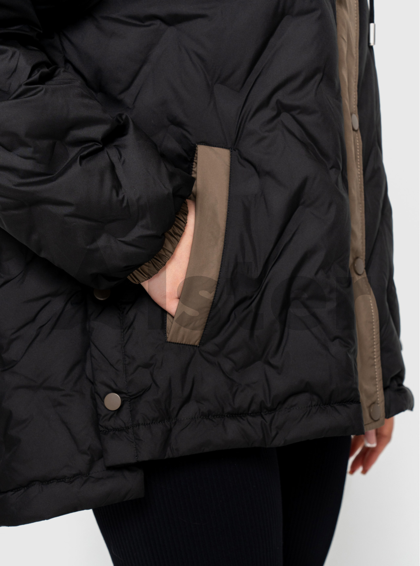 Демисезонная куртка 24927 Morango Чёрный 46 (M24927-01): фото - Alster.ua Демисезонная куртка 24927 Morango Чёрный 46 (M24927-01): фото - Alster.ua