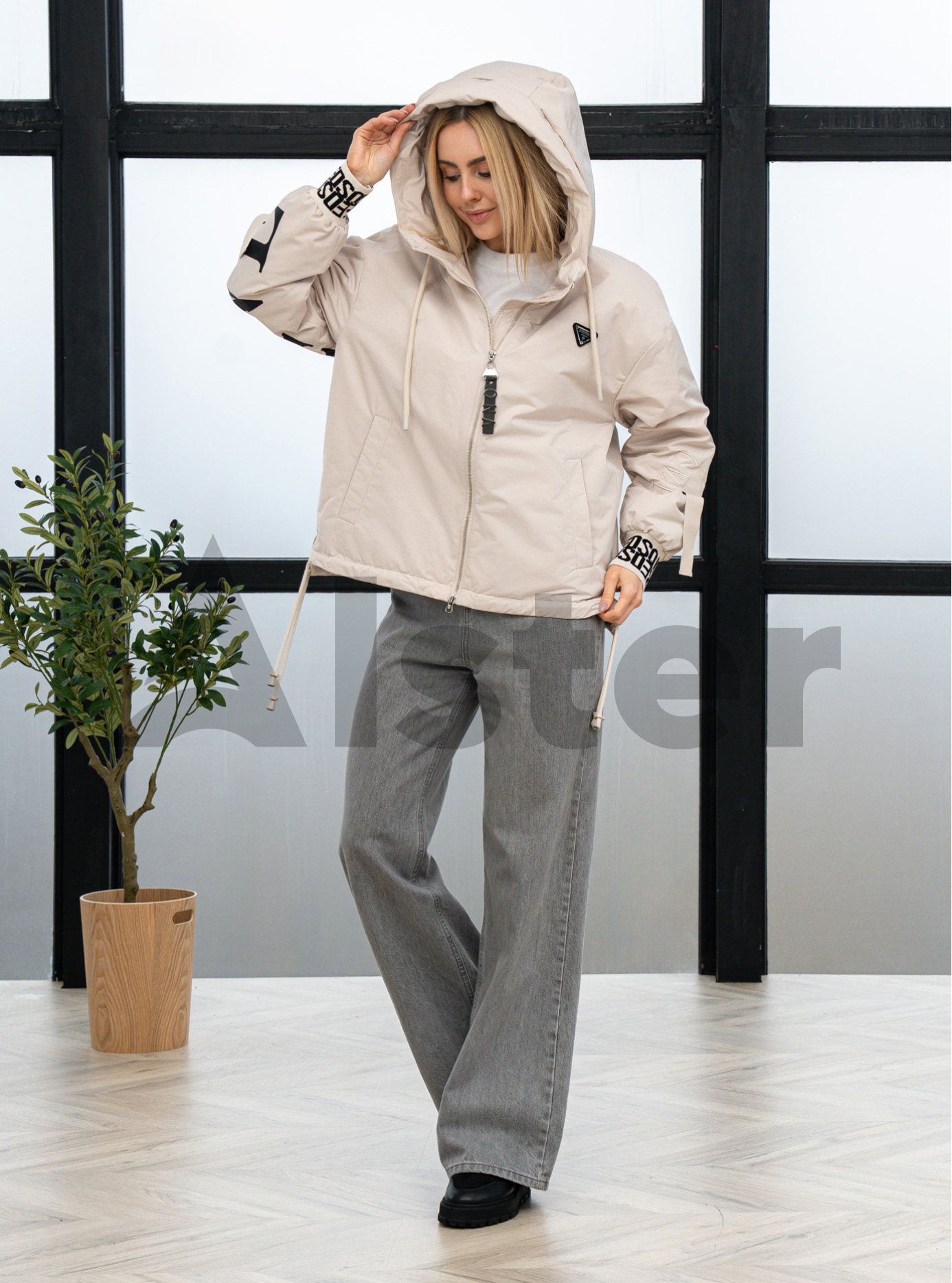 Женская демисезонная куртка Tongcoi 2551 big size Молоко 54 (26TON2551-17): фото - Alster.ua