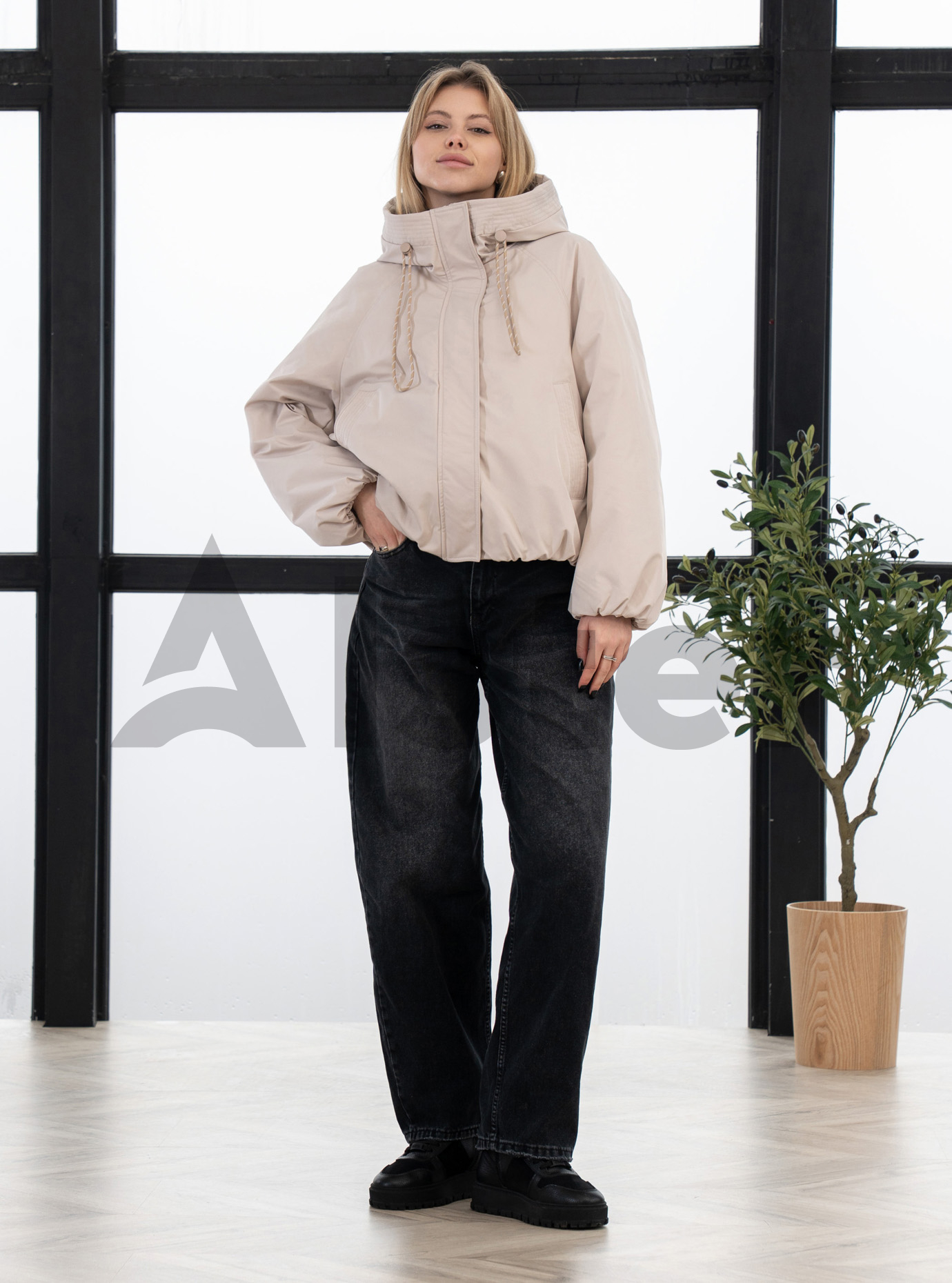 Демисезонная женская куртка Towmy 7469 Молоко S (26TM7469-04): фото - Alster.ua Демисезонная женская куртка Towmy 7469 Молоко S (26TM7469-04): фото - Alster.ua