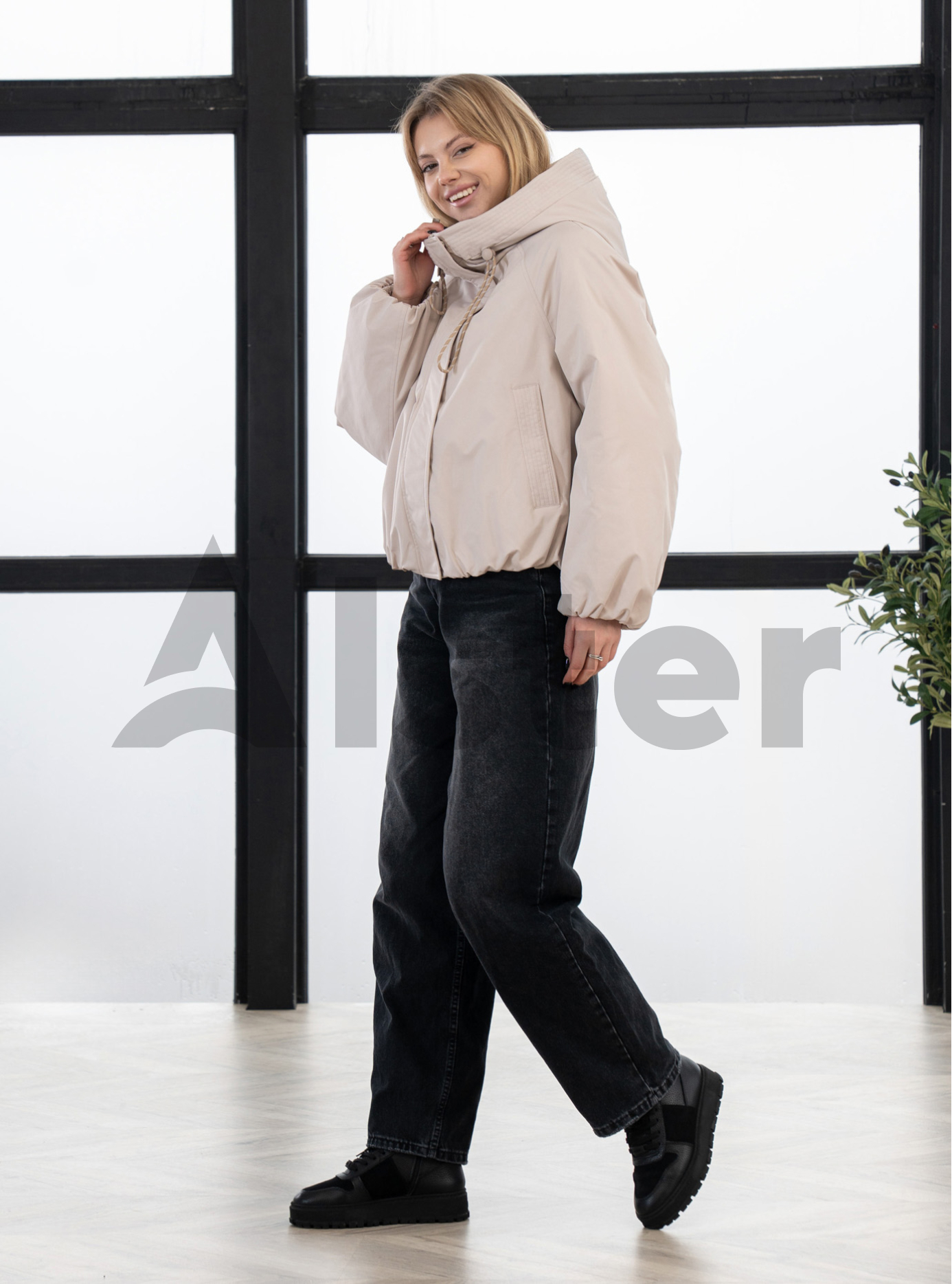 Демисезонная женская куртка Towmy 7469 Молоко S (26TM7469-04): фото - Alster.ua Демисезонная женская куртка Towmy 7469 Молоко S (26TM7469-04): фото - Alster.ua