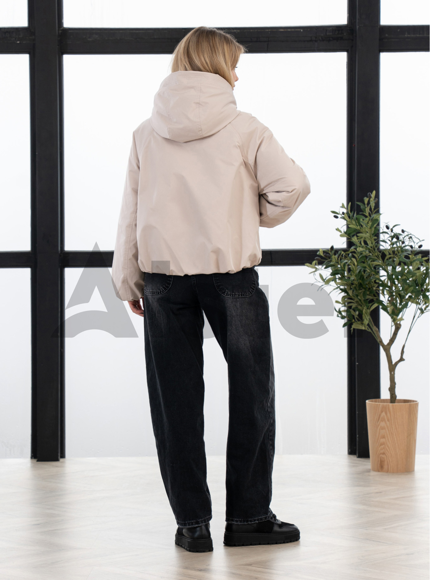 Демисезонная женская куртка Towmy 7469 Молоко S (26TM7469-04): фото - Alster.ua Демисезонная женская куртка Towmy 7469 Молоко S (26TM7469-04): фото - Alster.ua