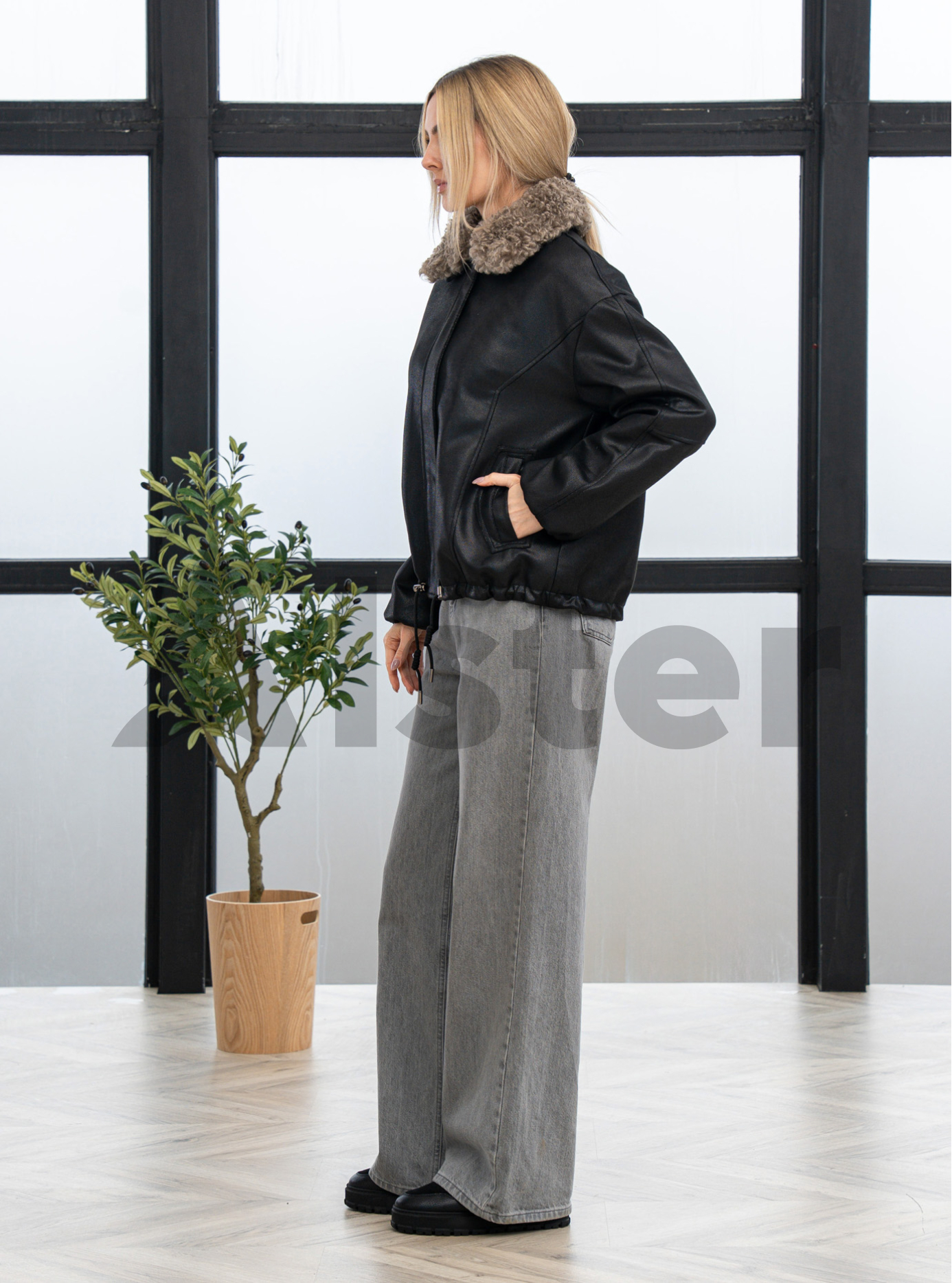 Женская демисезонная дубленка Vivilona 27135 Чёрный L (26VIV27135-07): фото - Alster.ua