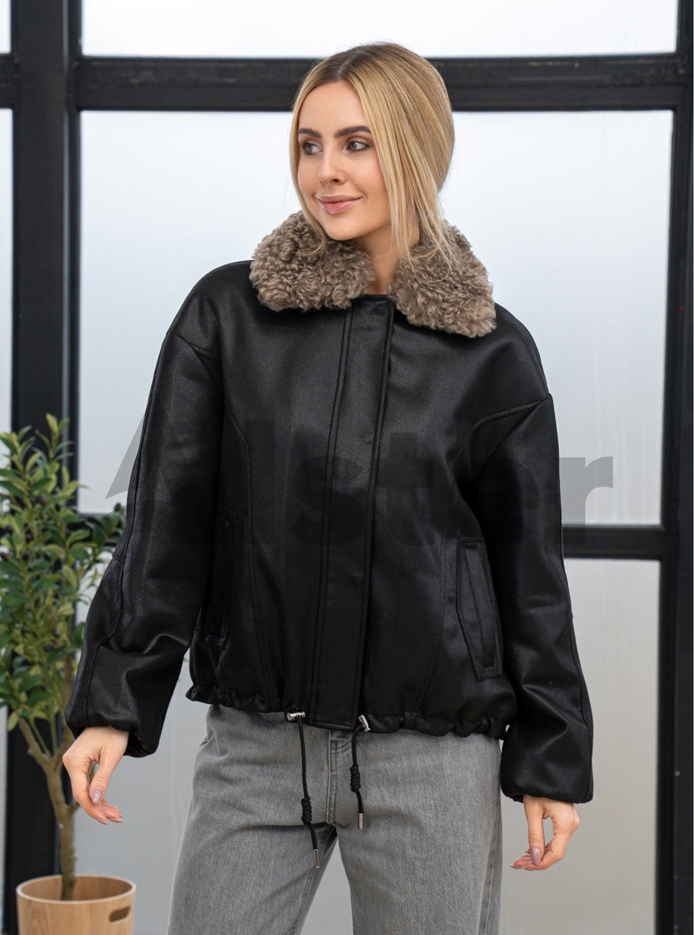 Женская демисезонная дубленка Vivilona 27135 Чёрный L (26VIV27135-07): фото - Alster.ua