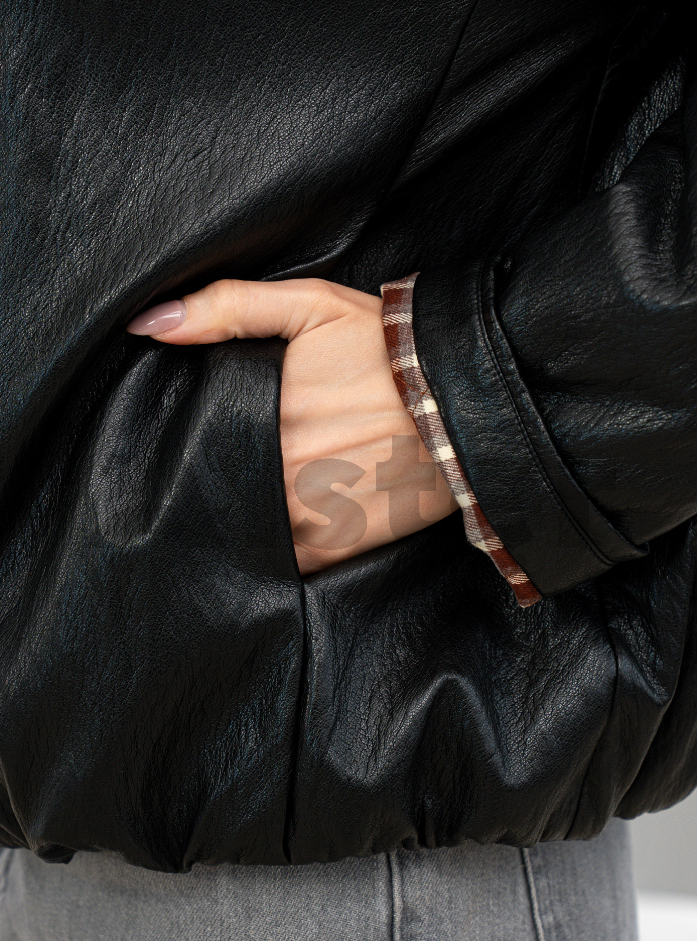 Куртка с эффектом кожи Vivilona 27304 Чёрный S (26VIV27304-01): фото - Alster.ua