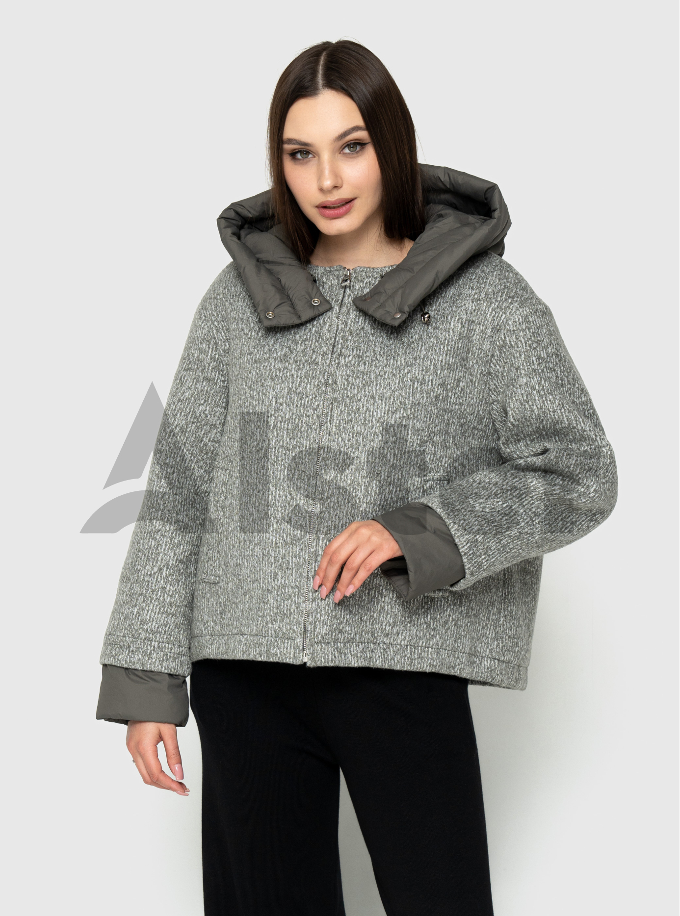 Демисезонная женская куртка Vivilona 2689 Серый L (V2689-06): фото - Alster.ua Демисезонная женская куртка Vivilona 2689 Серый L (V2689-06): фото - Alster.ua