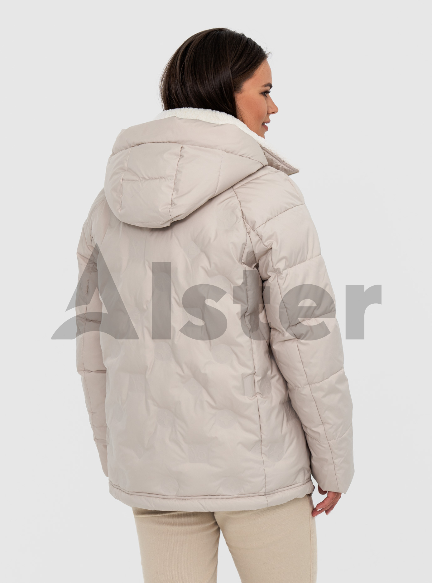 Зимняя короткая женская куртка MeTioTik 2307 Молоко 46 (MT2307-15): фото - Alster.ua