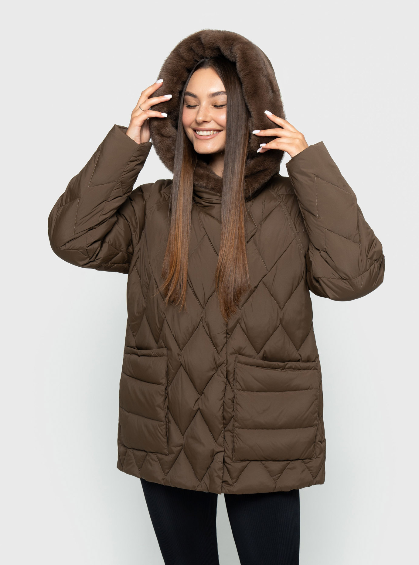 Зимняя женская куртка Batterflei 88 с экомехом Кофейный 50 (24BTF88-17): фото - Alster.ua