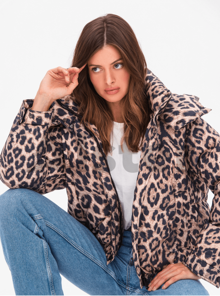 Женский пуховик Clasna 738 c леопардовым принтом Женский пуховик Clasna 738 c леопардовым принтом