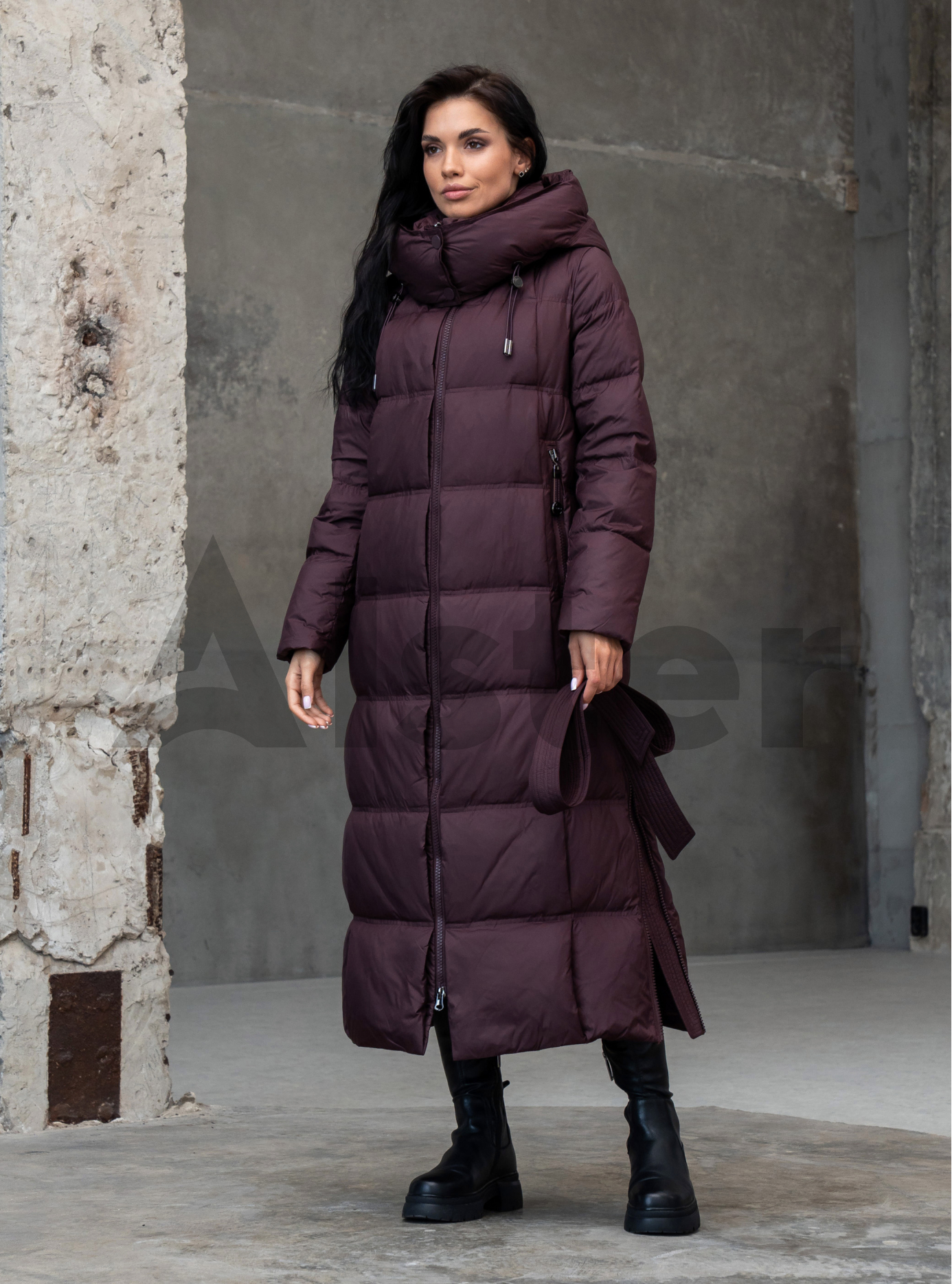 Довгий жіночий пуховик CLASNA 170 з капюшоном Бордовий XL (25D170DW-09): фото - Alster.ua