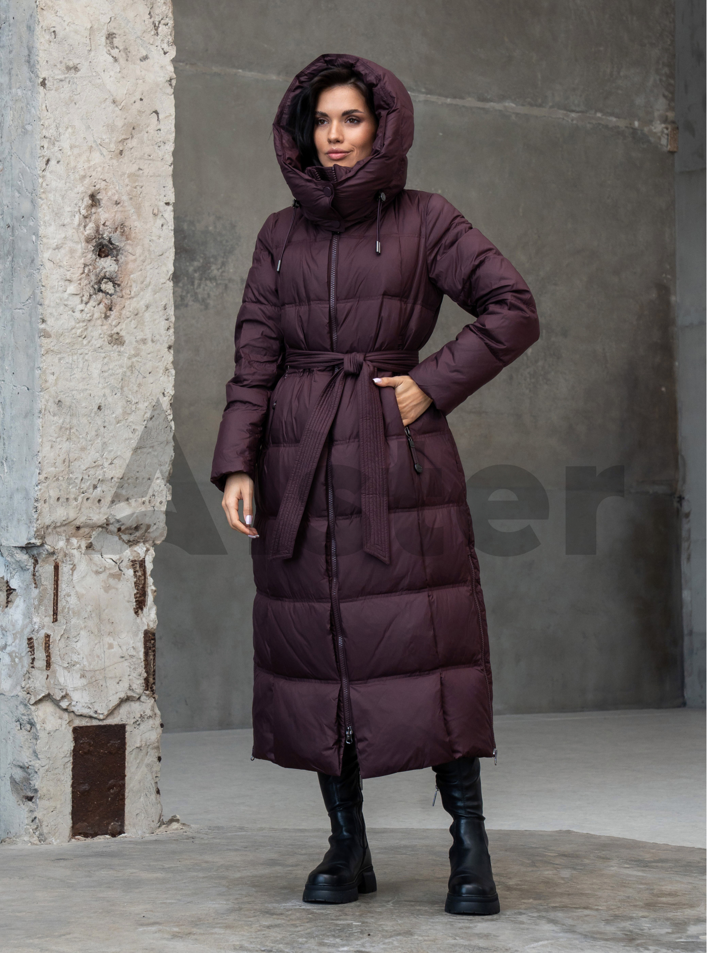 Довгий жіночий пуховик CLASNA 170 з капюшоном Бордовий XL (25D170DW-09): фото - Alster.ua