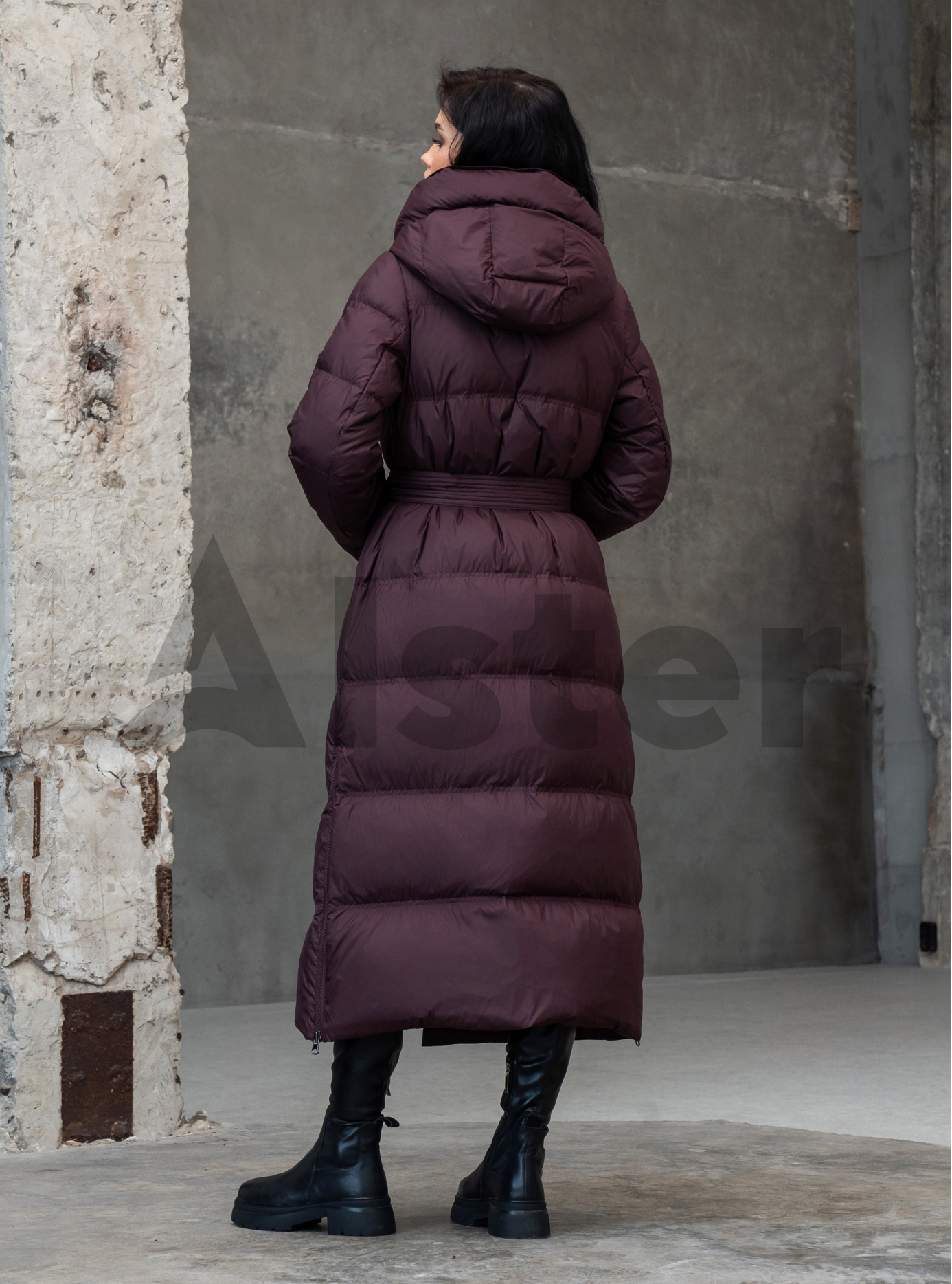 Довгий жіночий пуховик CLASNA 170 з капюшоном Бордовий XL (25D170DW-09): фото - Alster.ua