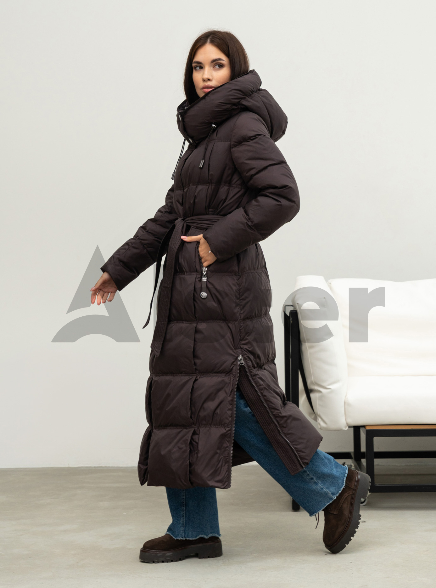 Довгий жіночий пуховик CLASNA 170 з капюшоном Шоколадний L (25D170DW-03): фото - Alster.ua