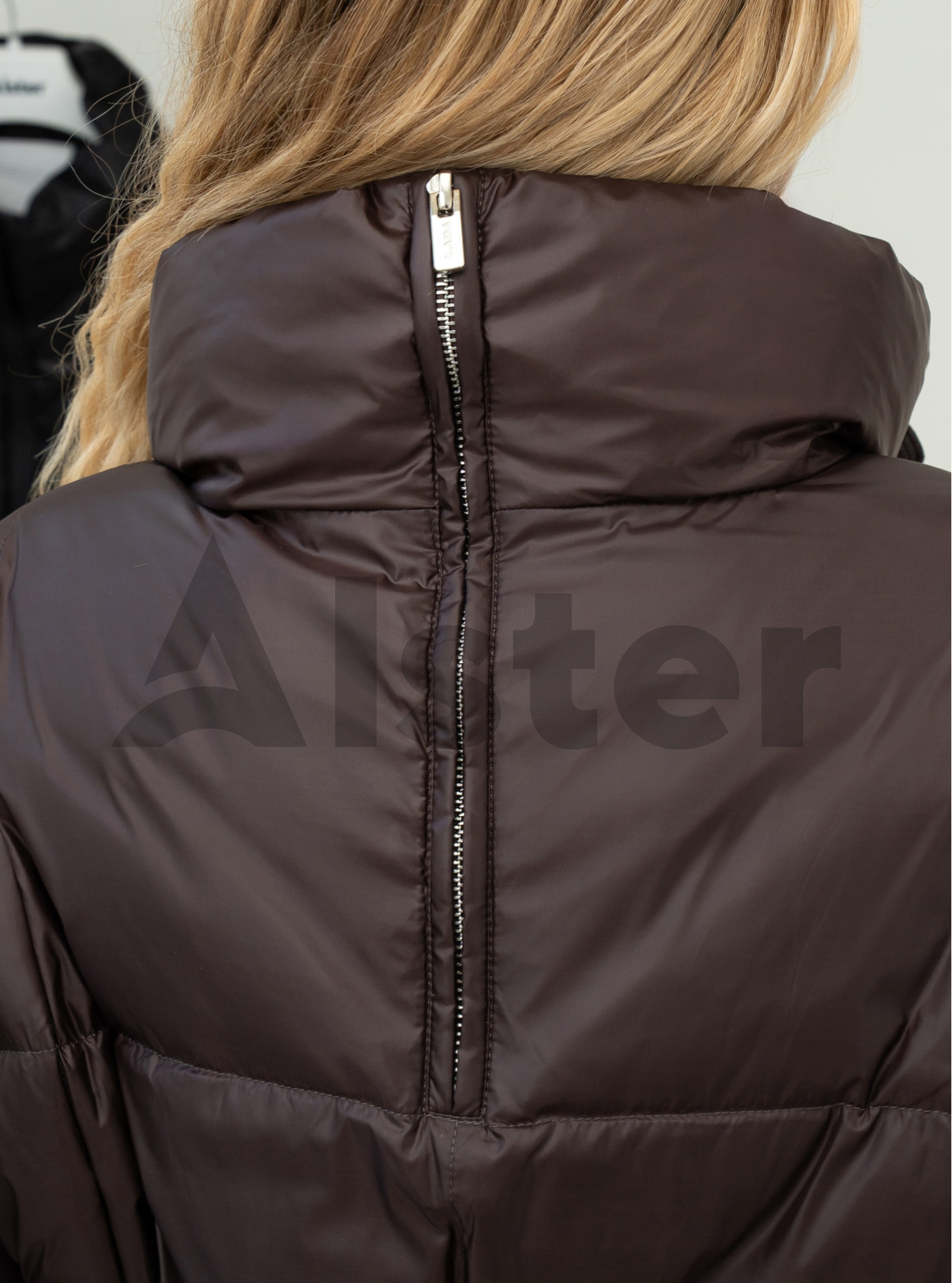 Короткий пуховик жіночий Clasna 1931 Шоколадний M (26D1931DW-07): фото - Alster.ua