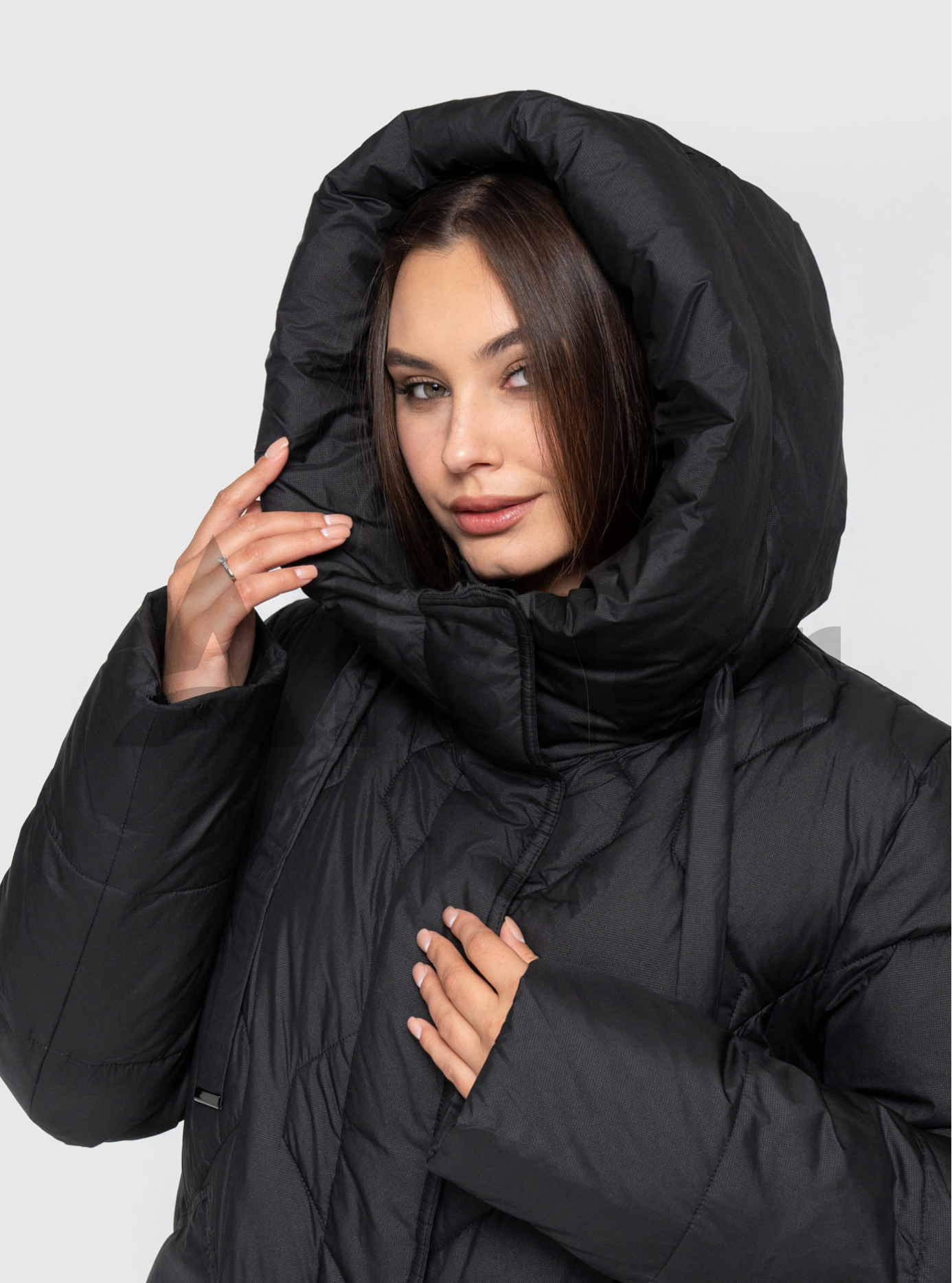 Довге жіноче пальто великих розмірів DEIFY 3315 Чёрный 5XL (DFY3315-05): фото - Alster.ua Довге жіноче пальто великих розмірів DEIFY 3315 Чёрный 5XL (DFY3315-05): фото - Alster.ua