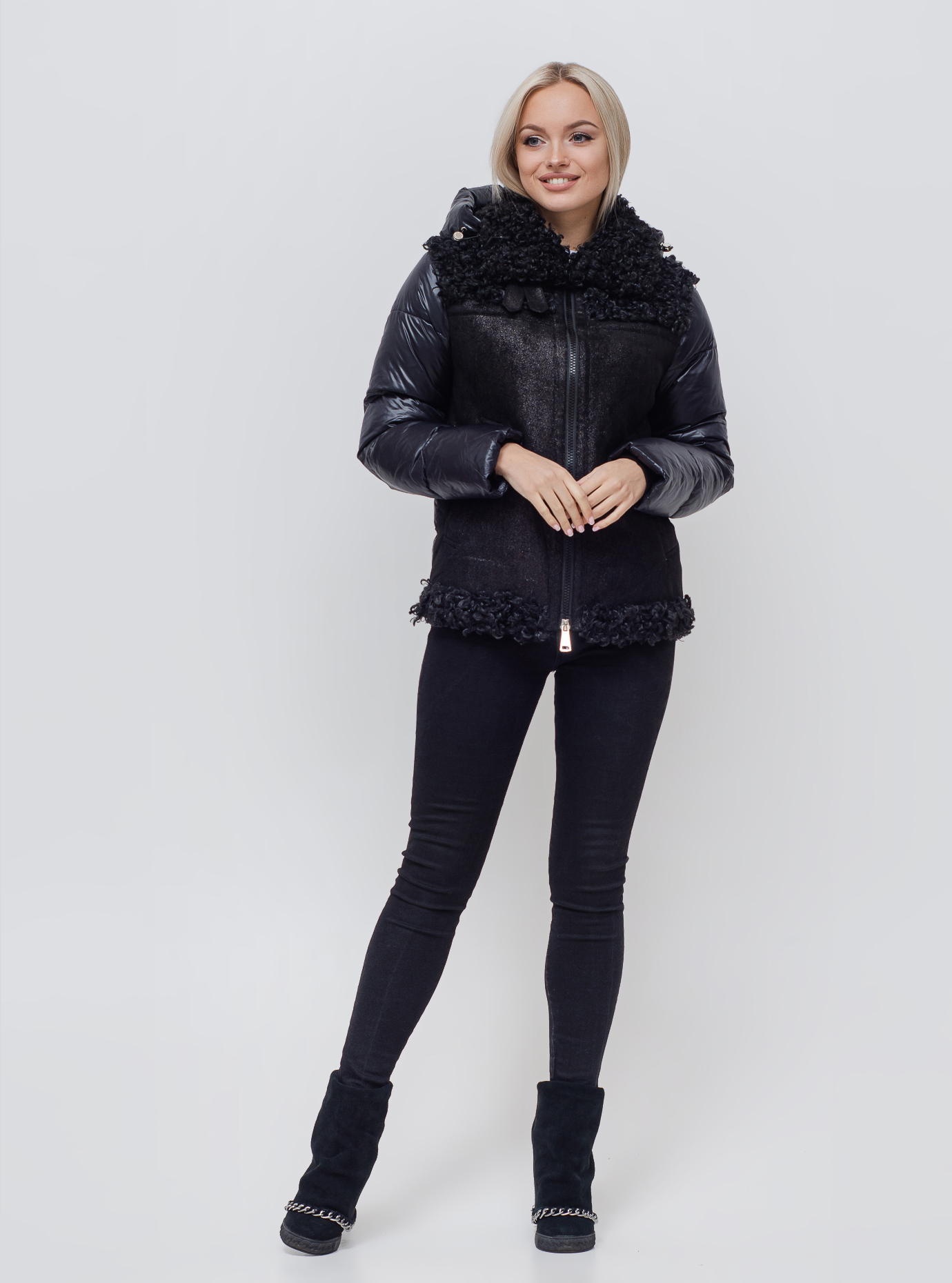 Куртка зимняя короткая со съемным капюшоном Чёрный 40 (06-KL201021): фото - Alster.ua