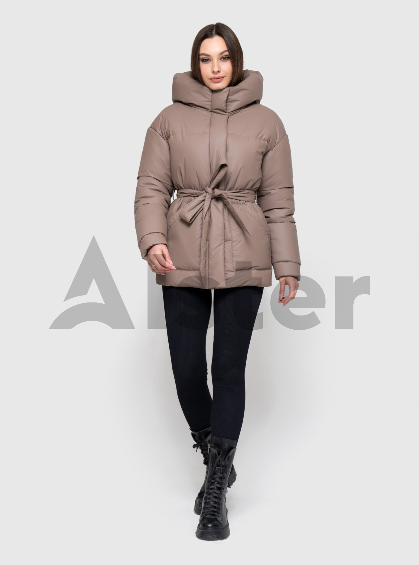 Короткая женская куртка 570 Kattaleya с поясом Карамель 40 (KTL570P-17): фото - Alster.ua Короткая женская куртка 570 Kattaleya с поясом Карамель 40 (KTL570P-17): фото - Alster.ua