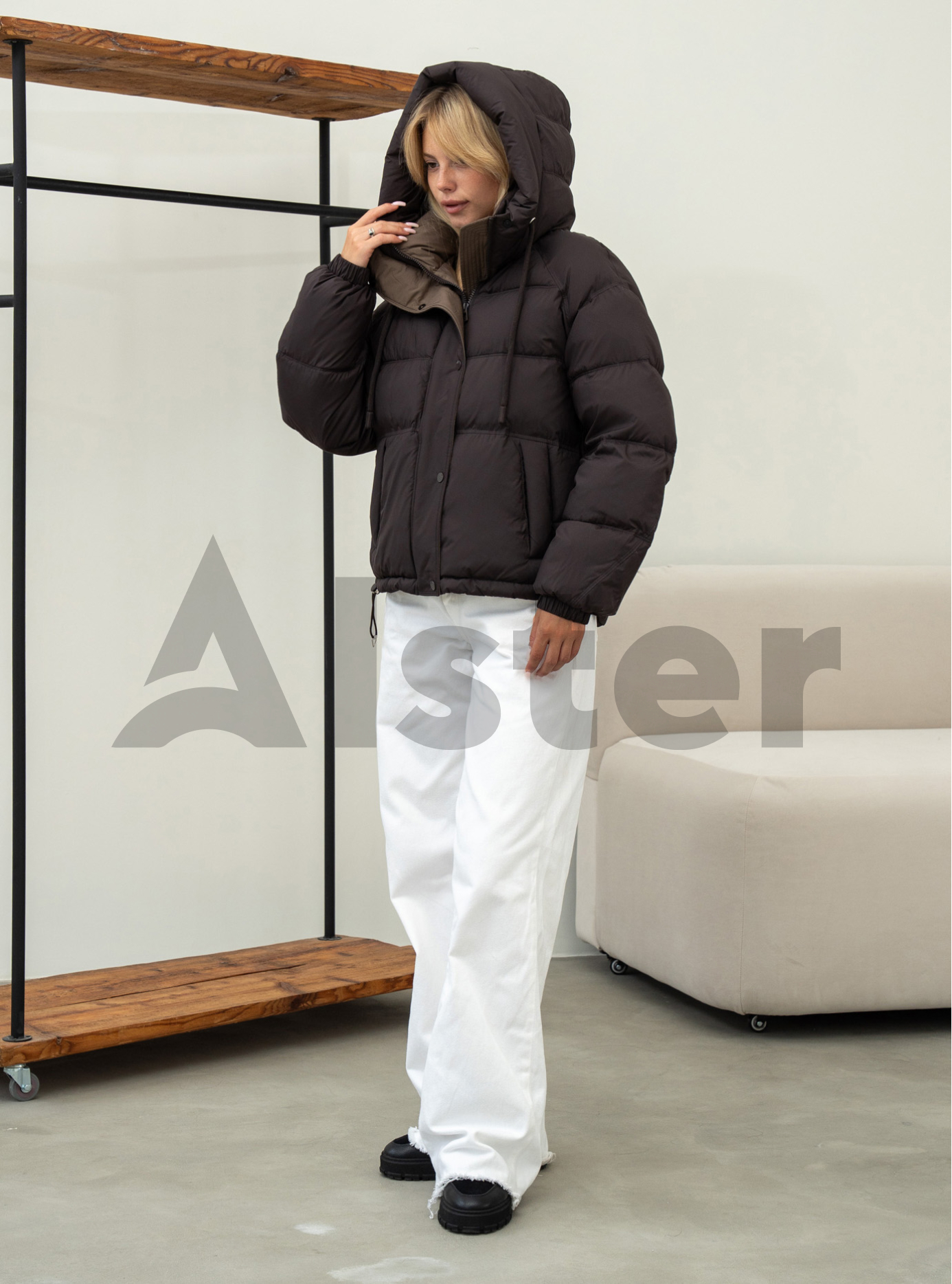Коротка жіноча зимова куртка Meajiateer 66122 Темно-коричневий XL (MJ266122-08): фото - Alster.ua