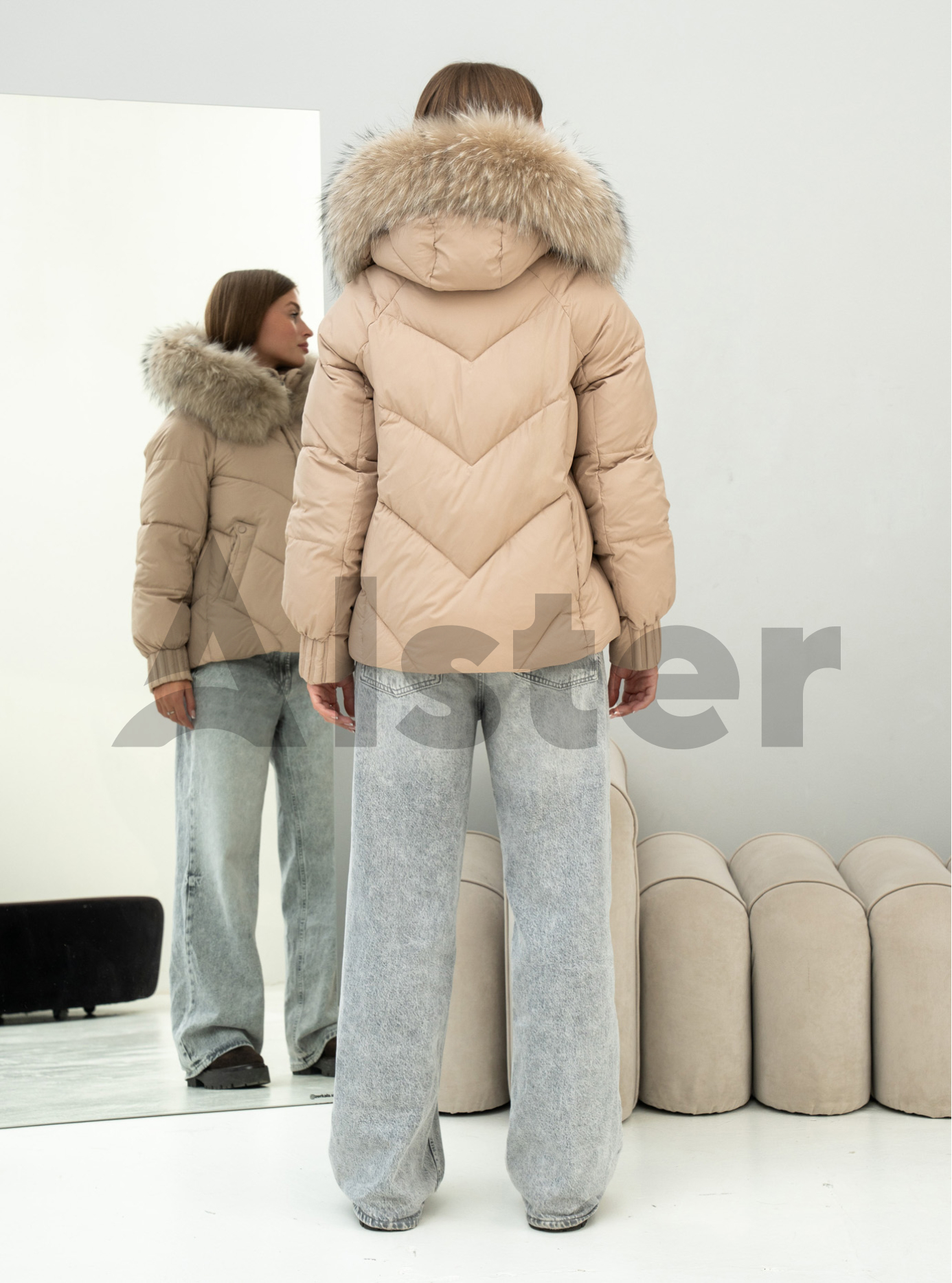 Женская куртка Olanmear 8868 с натуральным мехом Бежевый L (25OLN8868-18): фото - Alster.ua