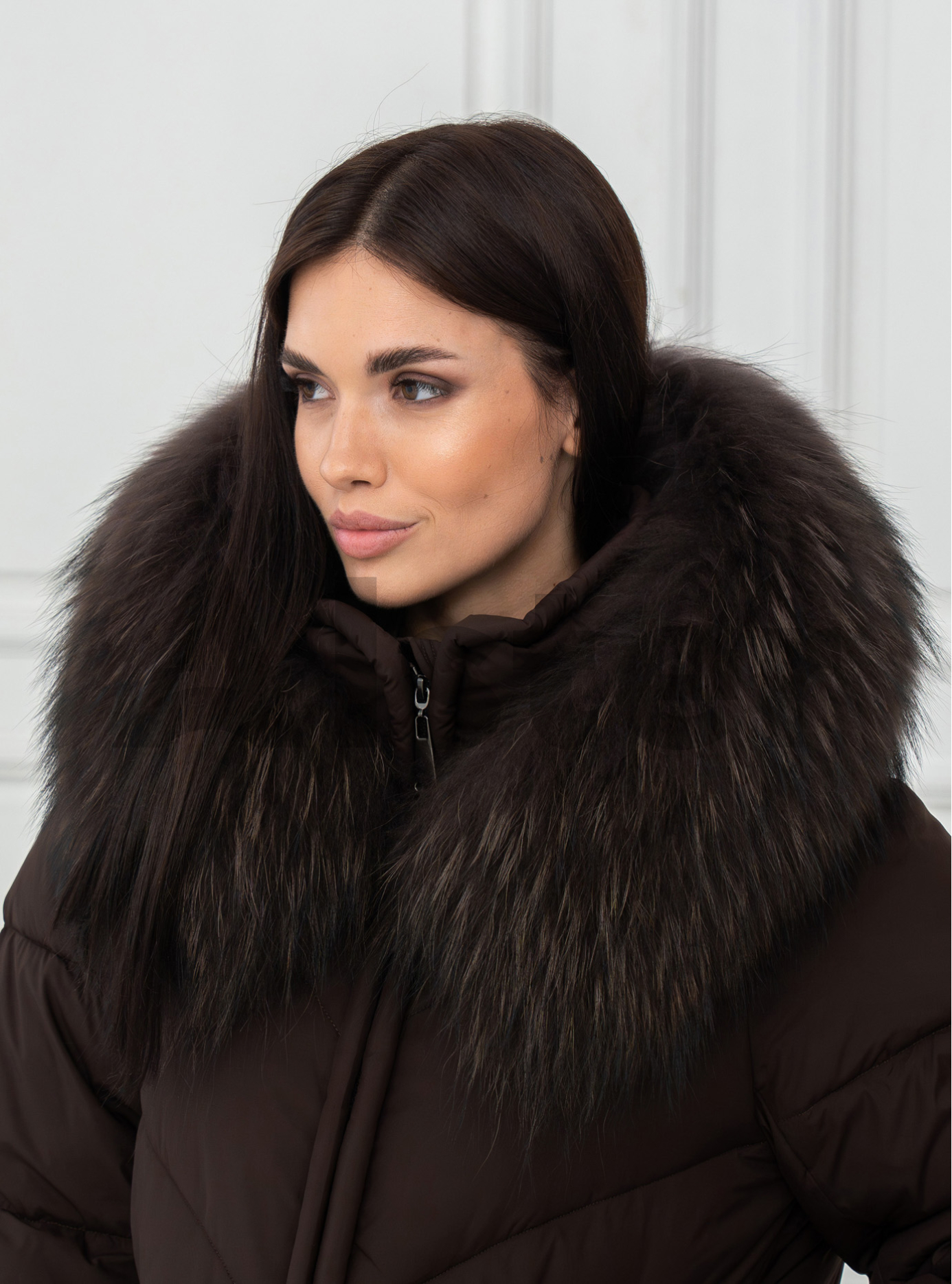 Женская куртка Olanmear 8868 с натуральным мехом Шоколадный 2XL (25OLN8868-15): фото - Alster.ua