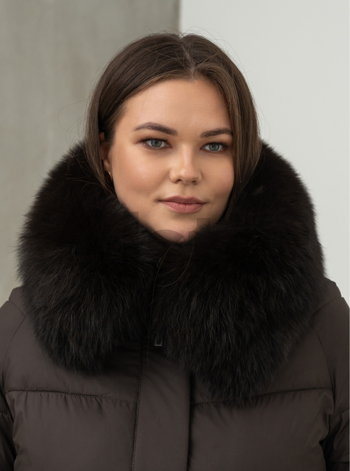 Женская зимняя куртка с мехом QARLEVAR 7007-1 Шоколадный 48 (QRL7007-1-45): фото - Alster.ua