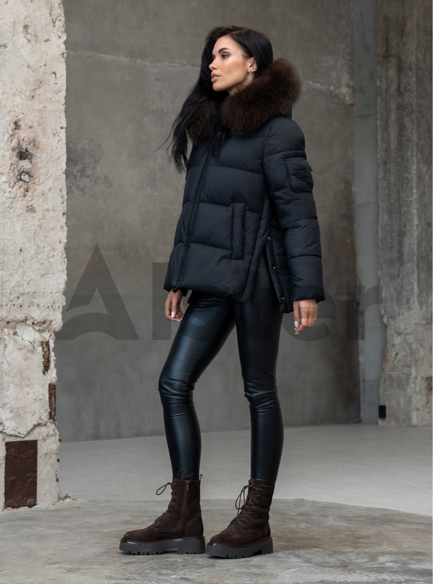 Женская зимняя куртка с мехом QARLEVAR 590 Чёрный 50 (25QRL590-05): фото - Alster.ua