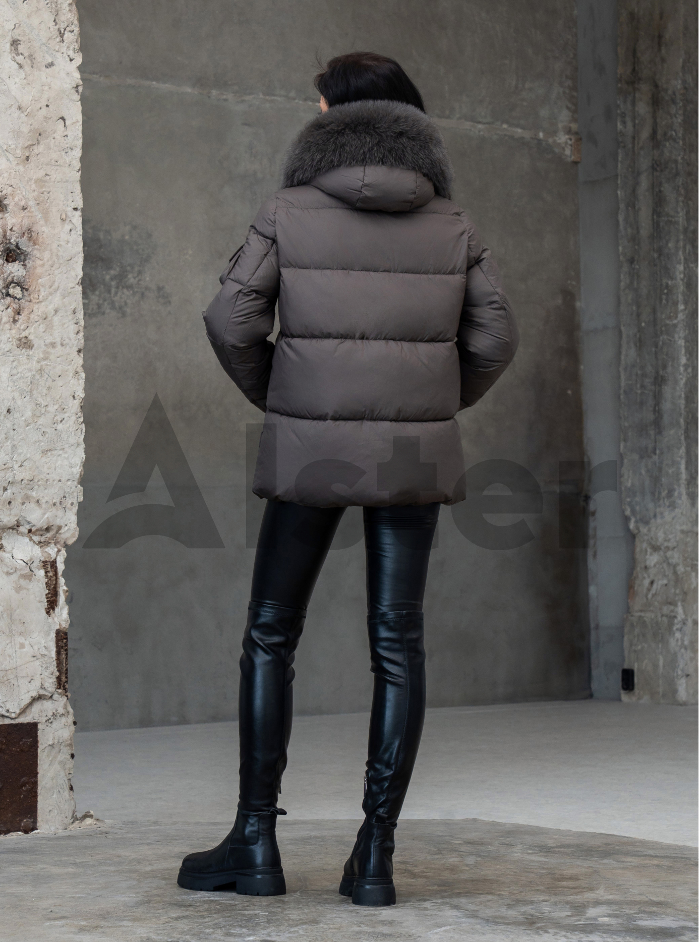 Женская зимняя куртка с мехом QARLEVAR 590 Графитовый 50 (25QRL590-10): фото - Alster.ua