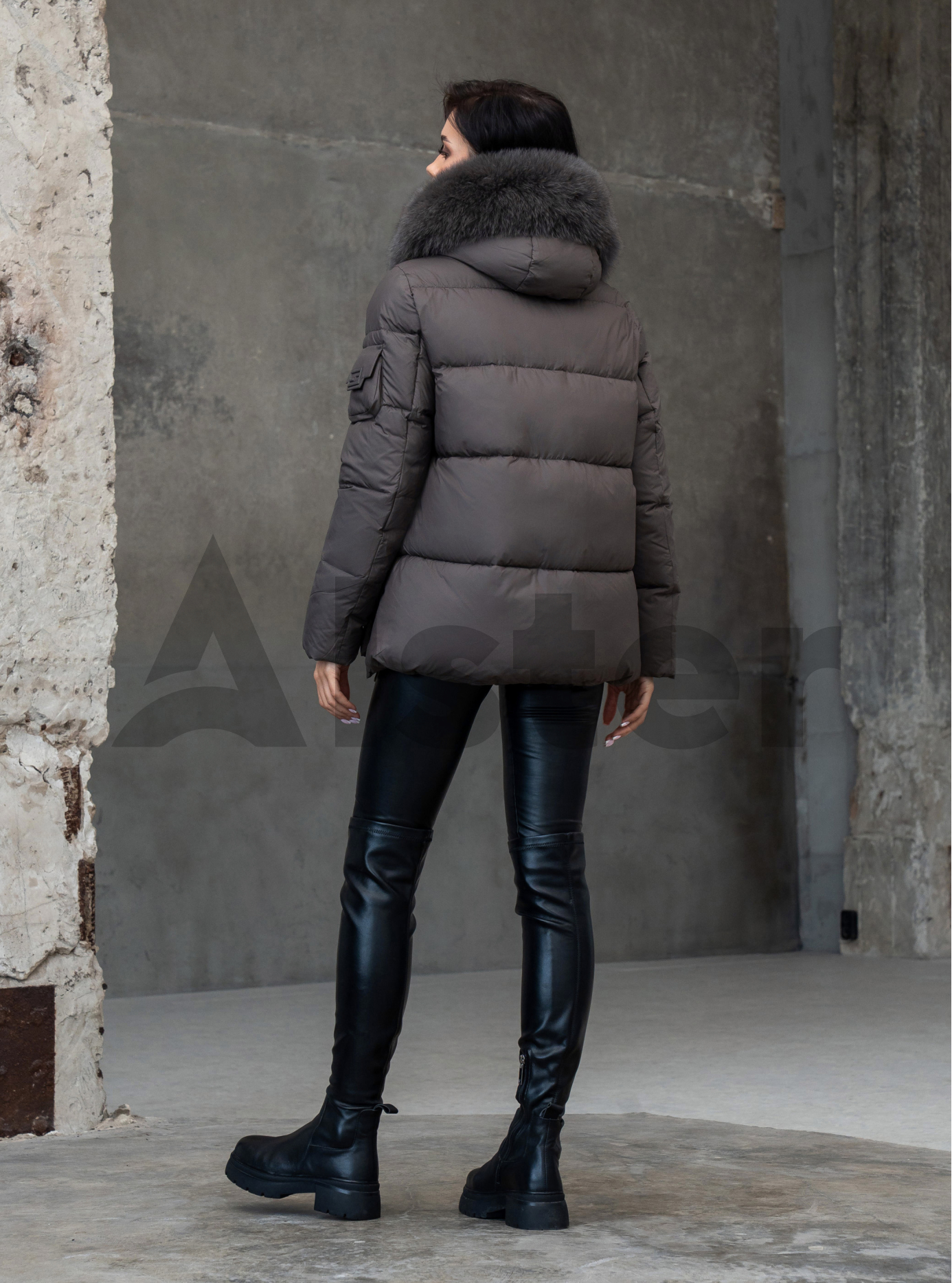 Женская зимняя куртка с мехом QARLEVAR 590 Графитовый 50 (25QRL590-10): фото - Alster.ua