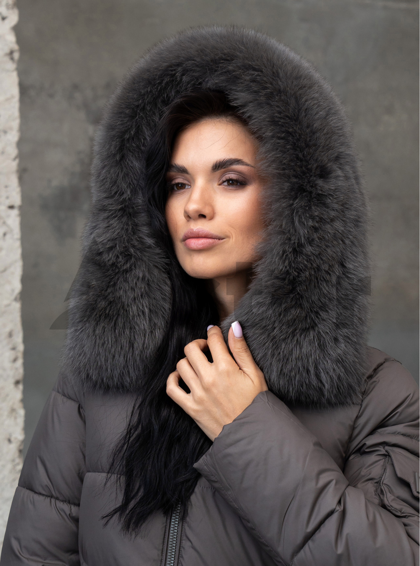 Женская зимняя куртка с мехом QARLEVAR 590 Графитовый 50 (25QRL590-10): фото - Alster.ua