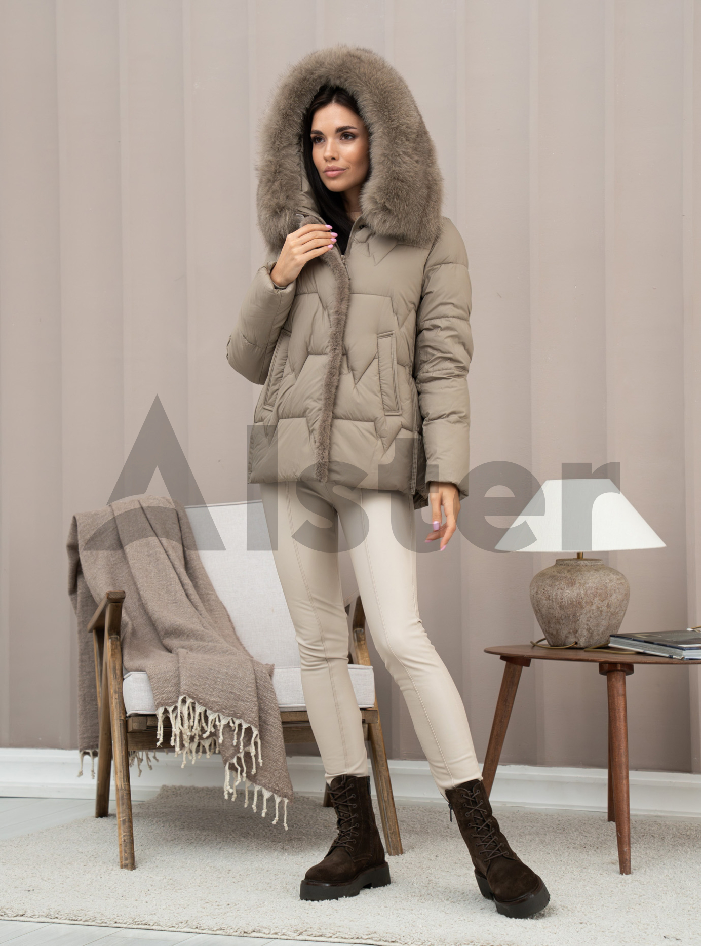 Женская зимняя куртка с мехом QARLEVAR 6070 Бежевый 50 (25QRL6070-20): фото - Alster.ua Женская зимняя куртка с мехом QARLEVAR 6070 Бежевый 50 (25QRL6070-20): фото - Alster.ua