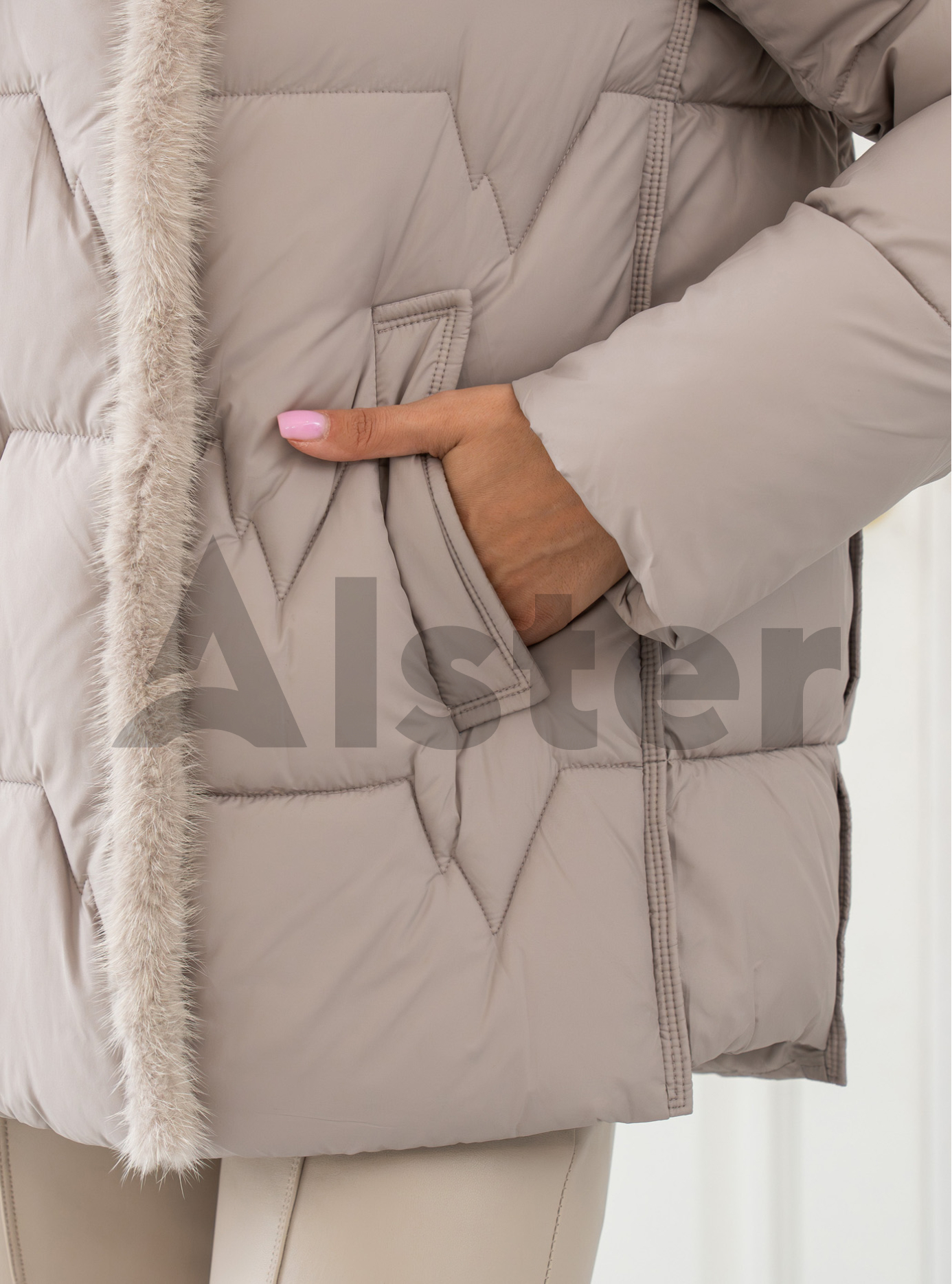 Женская зимняя куртка с мехом QARLEVAR 6070 Пудровый 46 (25QRL6070-13): фото - Alster.ua Женская зимняя куртка с мехом QARLEVAR 6070 Пудровый 46 (25QRL6070-13): фото - Alster.ua