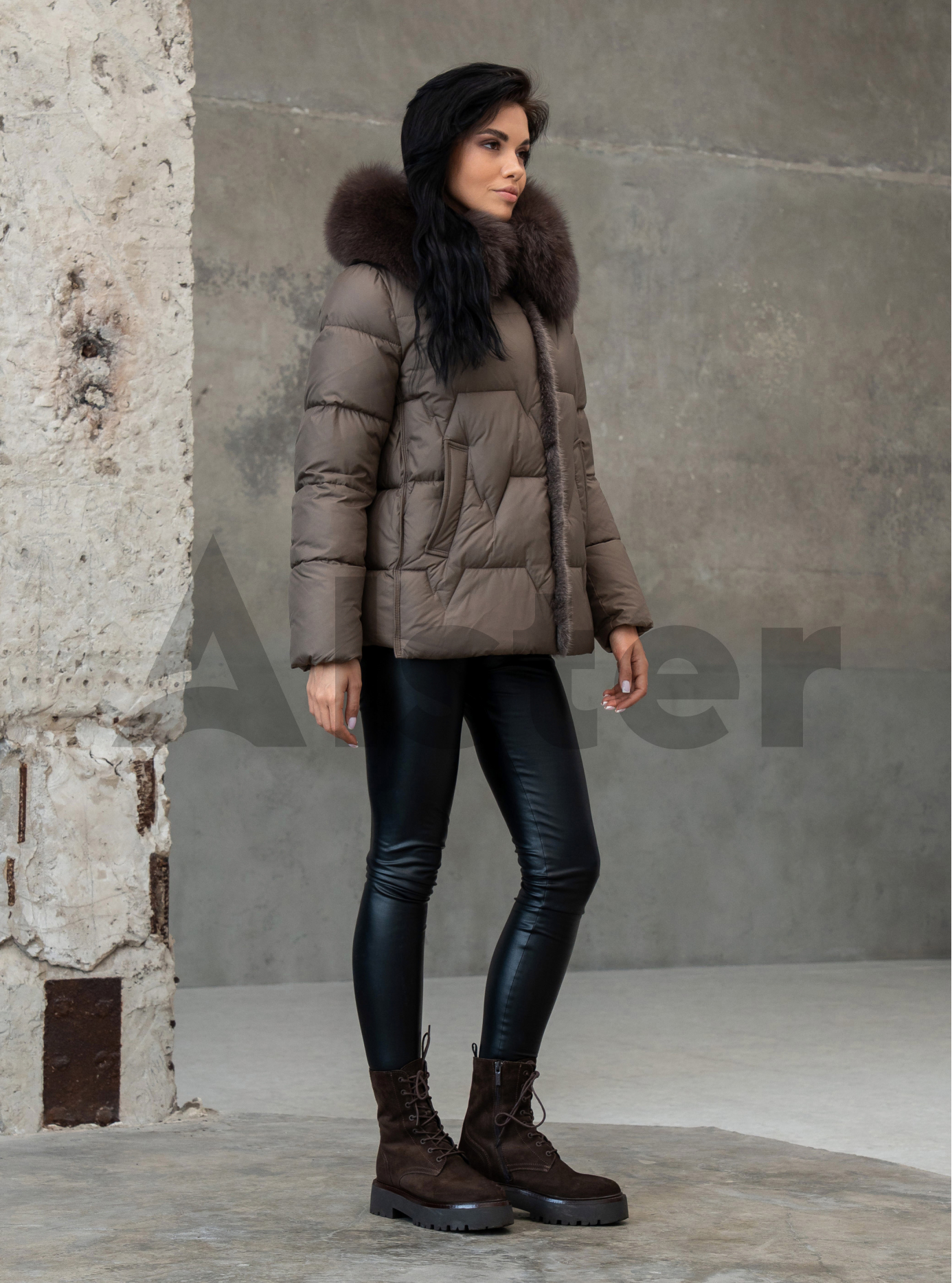 Женская зимняя куртка с мехом QARLEVAR 6070 Бронзовый 42 (25QRL6070-06): фото - Alster.ua Женская зимняя куртка с мехом QARLEVAR 6070 Бронзовый 42 (25QRL6070-06): фото - Alster.ua