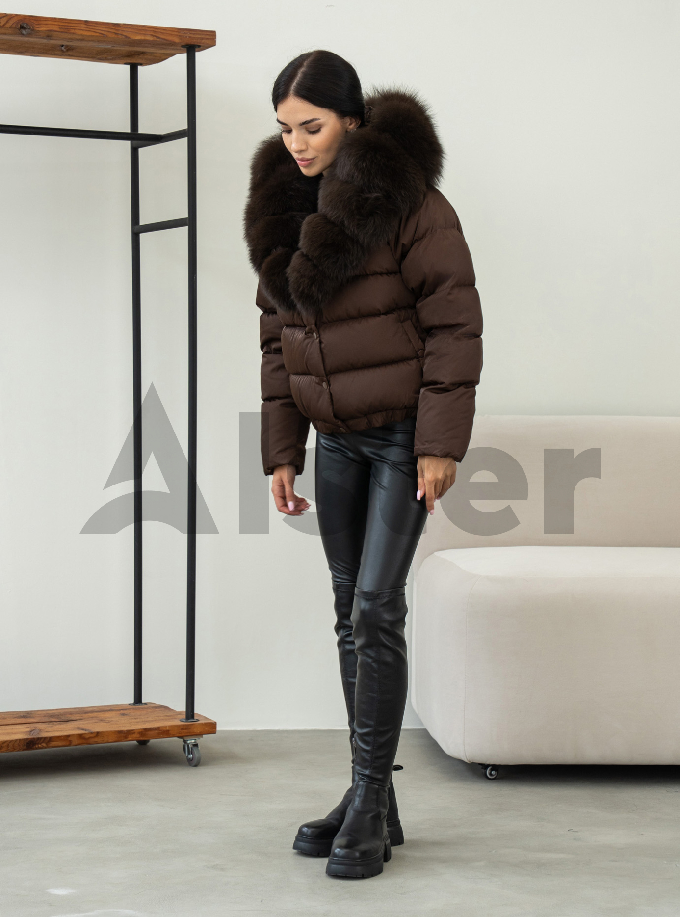 Женский пуховик Seventeen 533 Шоколадный M (26SVN533-08): фото - Alster.ua Женский пуховик Seventeen 533 Шоколадный M (26SVN533-08): фото - Alster.ua