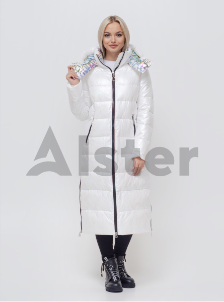 Куртка зимняя женская со съемным капюшоном Куртка зимняя женская со съемным капюшоном