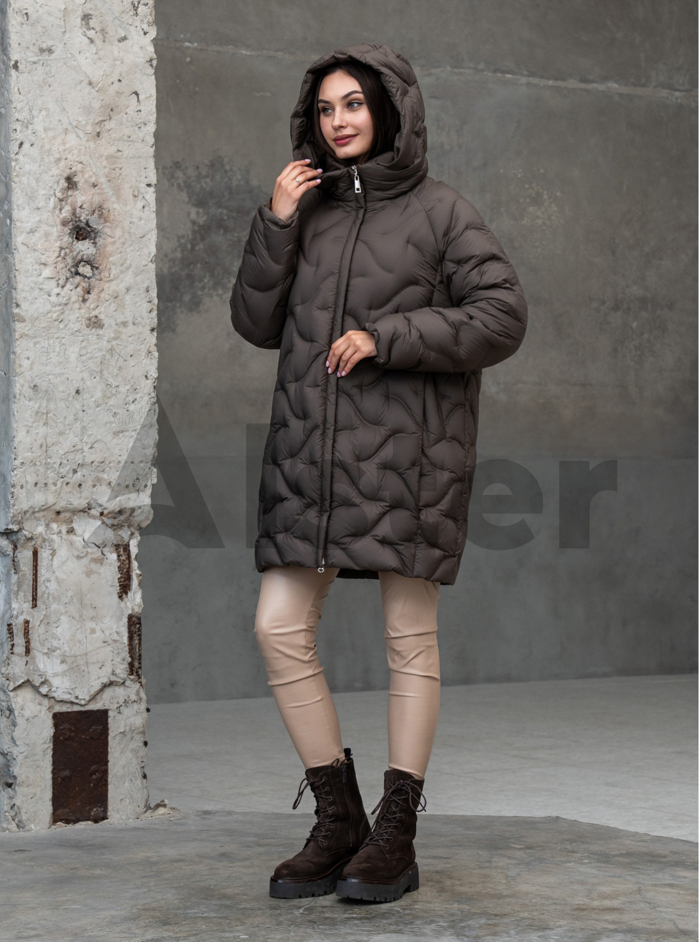 Женский пуховик Snow Owl 25A170 big size Коричневый L (25A170-06): фото - Alster.ua