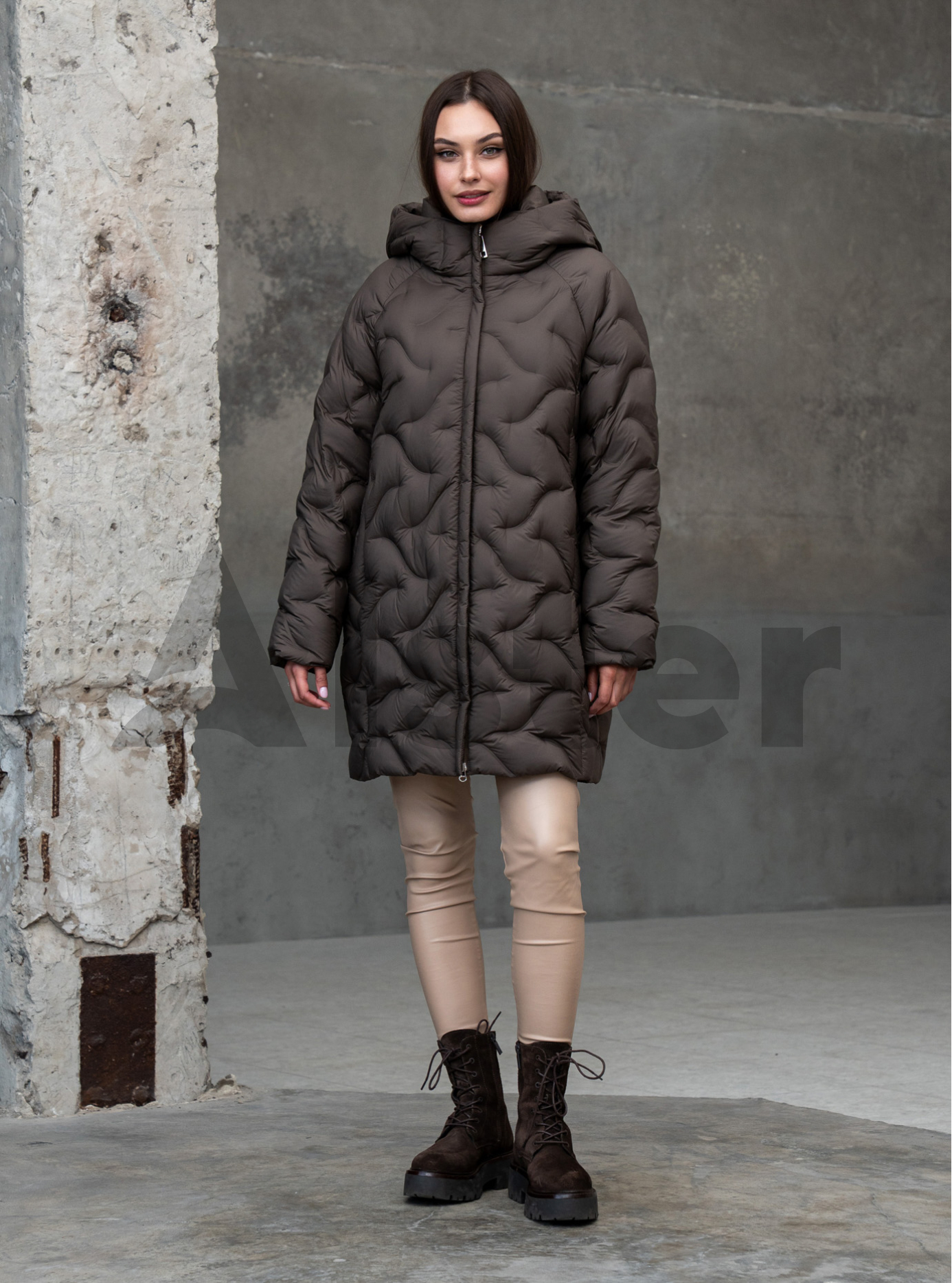 Женский пуховик Snow Owl 25A170 big size Коричневый L (25A170-06): фото - Alster.ua