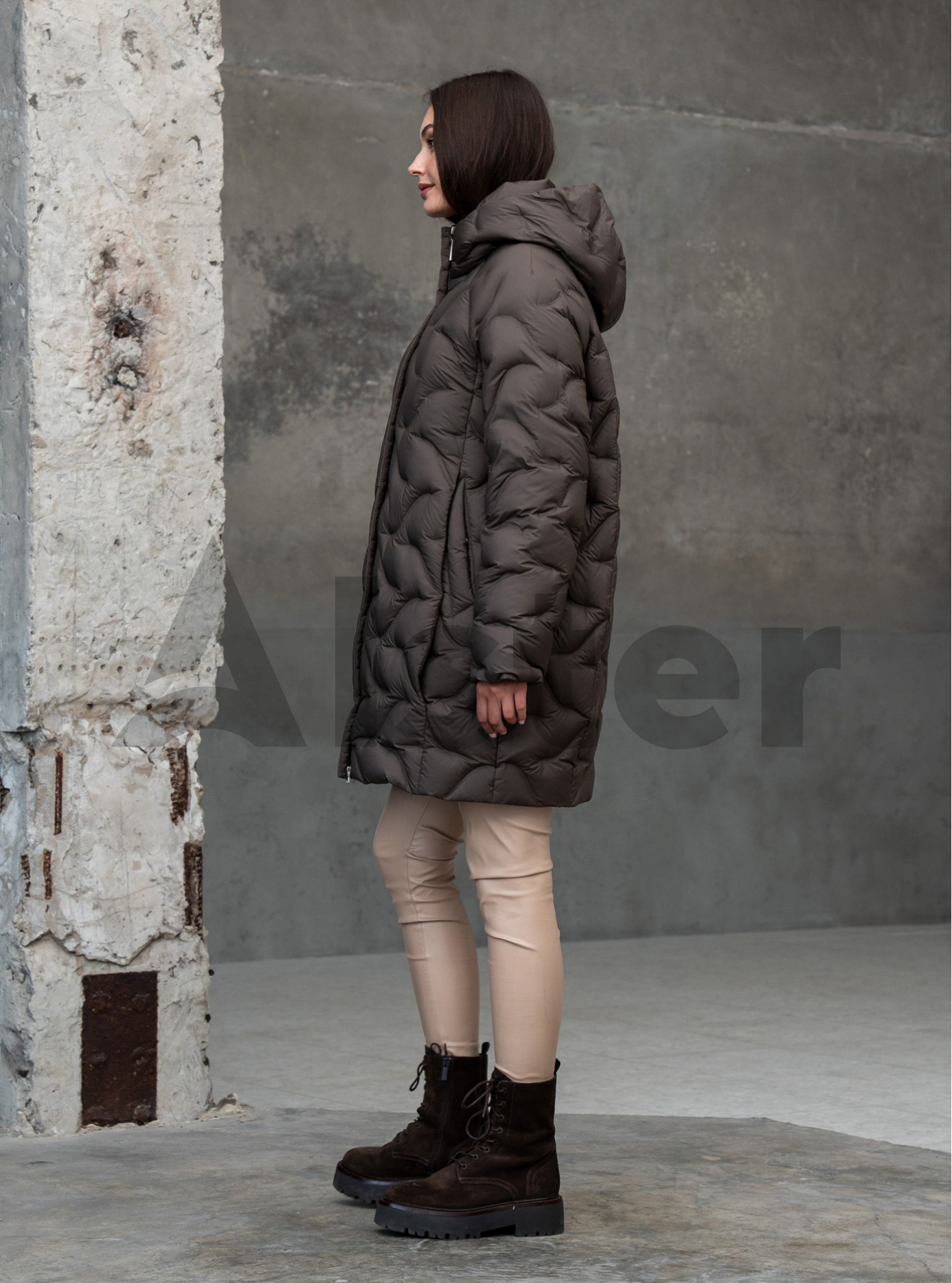 Женский пуховик Snow Owl 25A170 big size Коричневый L (25A170-06): фото - Alster.ua