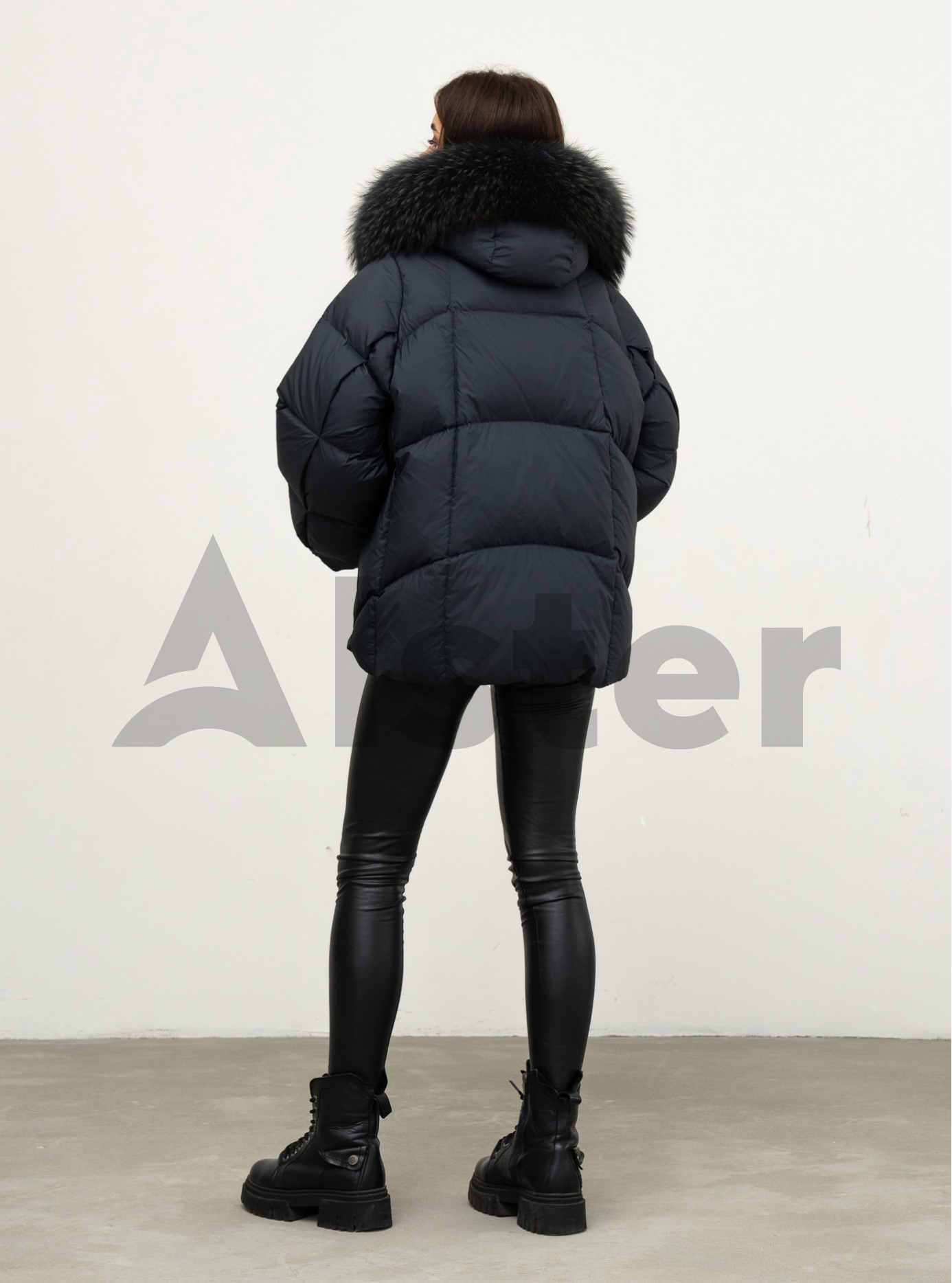 Женский пуховик с мехом Snow Ow 25A208 Зелёный S (25A208-04): фото - Alster.ua Женский пуховик с мехом Snow Ow 25A208 Зелёный S (25A208-04): фото - Alster.ua