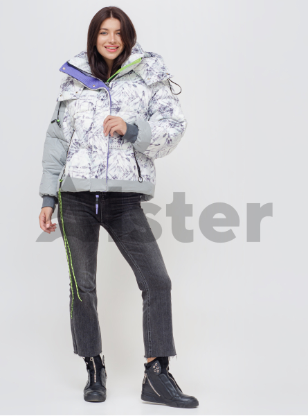 Женская куртка со съемным капюшоном Женская куртка со съемным капюшоном