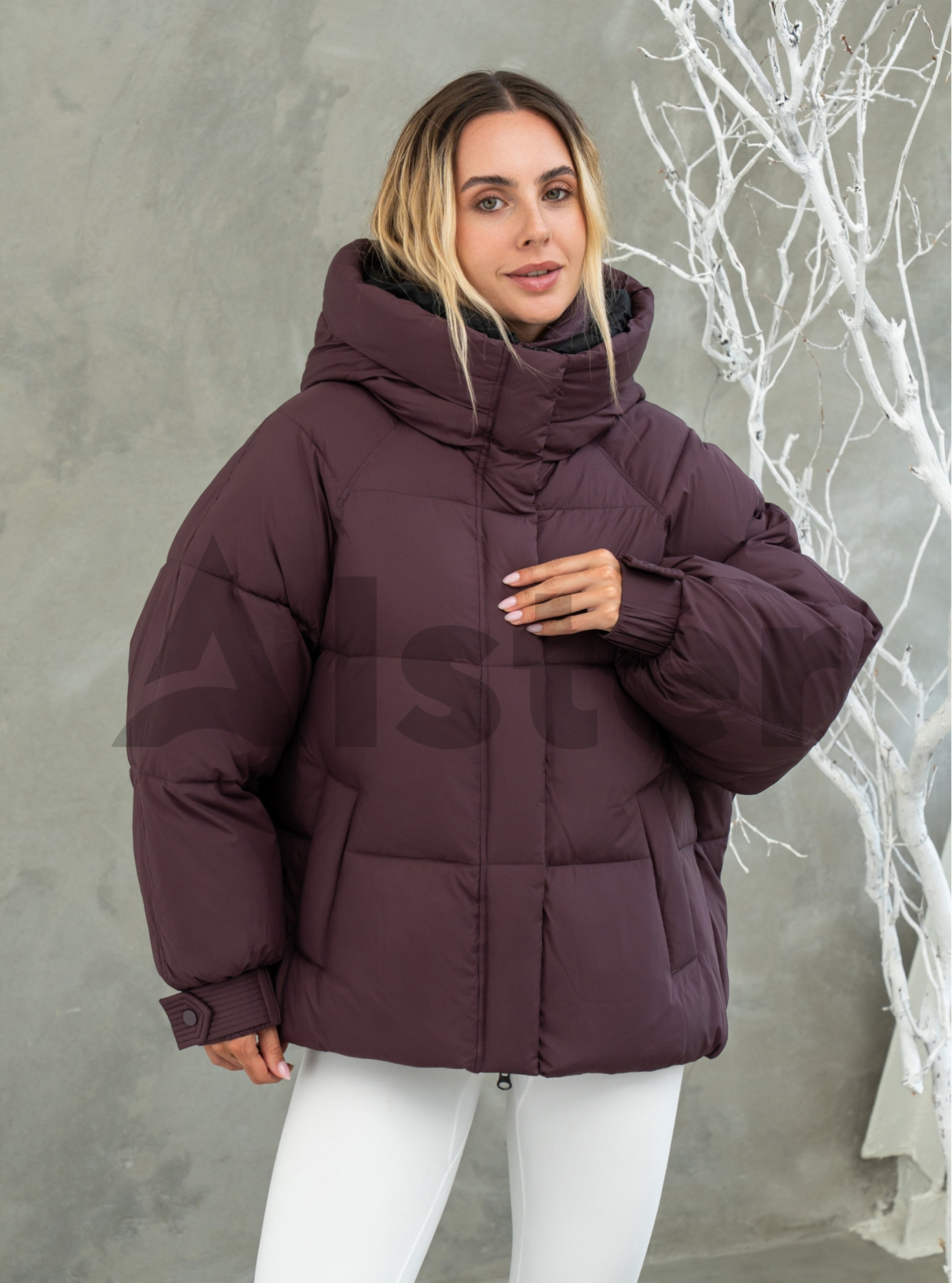 Жіноча зимова куртка Towmy 070 (oversize) Бордовий XS (26TMA070-07): фото - Alster.ua