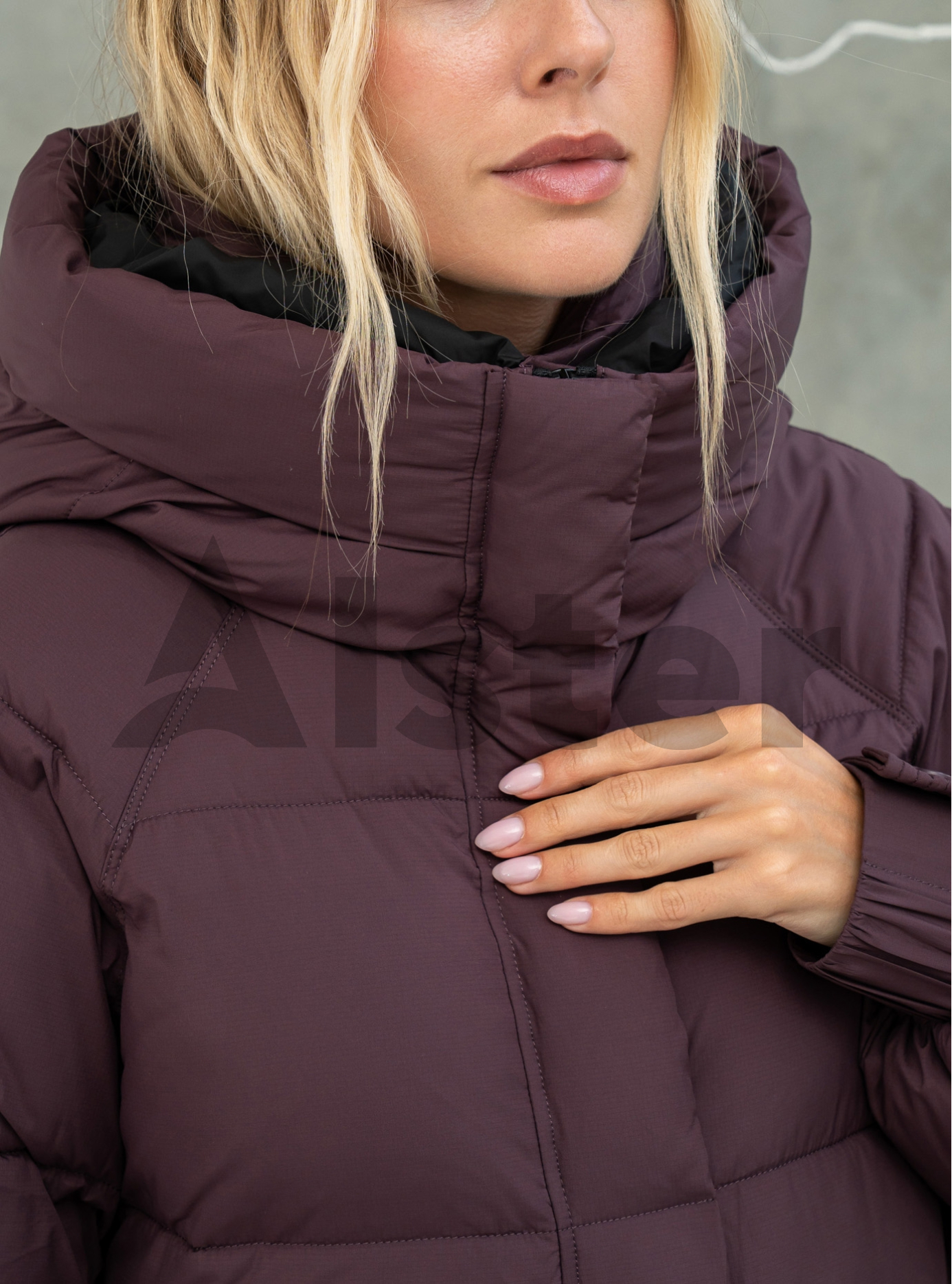Жіноча зимова куртка Towmy 070 (oversize) Бордовий XS (26TMA070-07): фото - Alster.ua