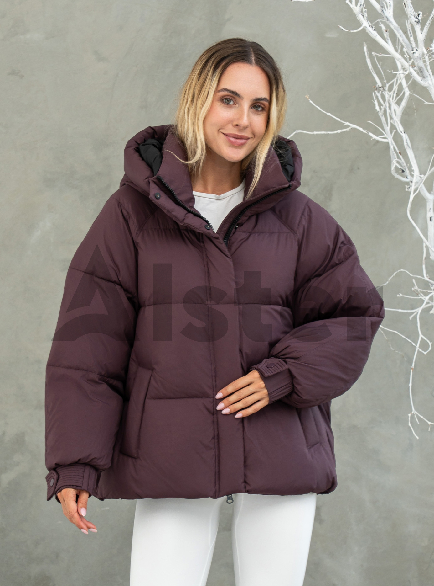 Жіноча зимова куртка Towmy 070 (oversize) Бордовий XS (26TMA070-07): фото - Alster.ua