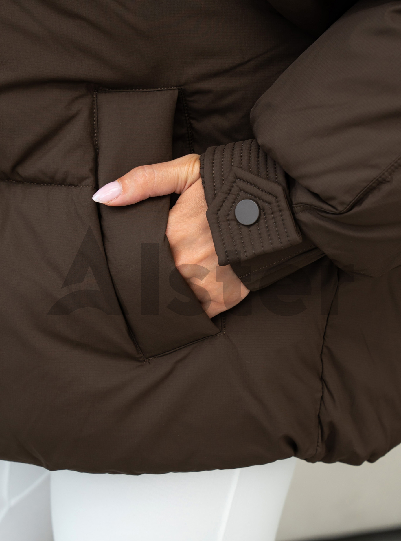 Жіноча зимова куртка Towmy 070 (oversize) Кавовий M (26TMA070-12): фото - Alster.ua