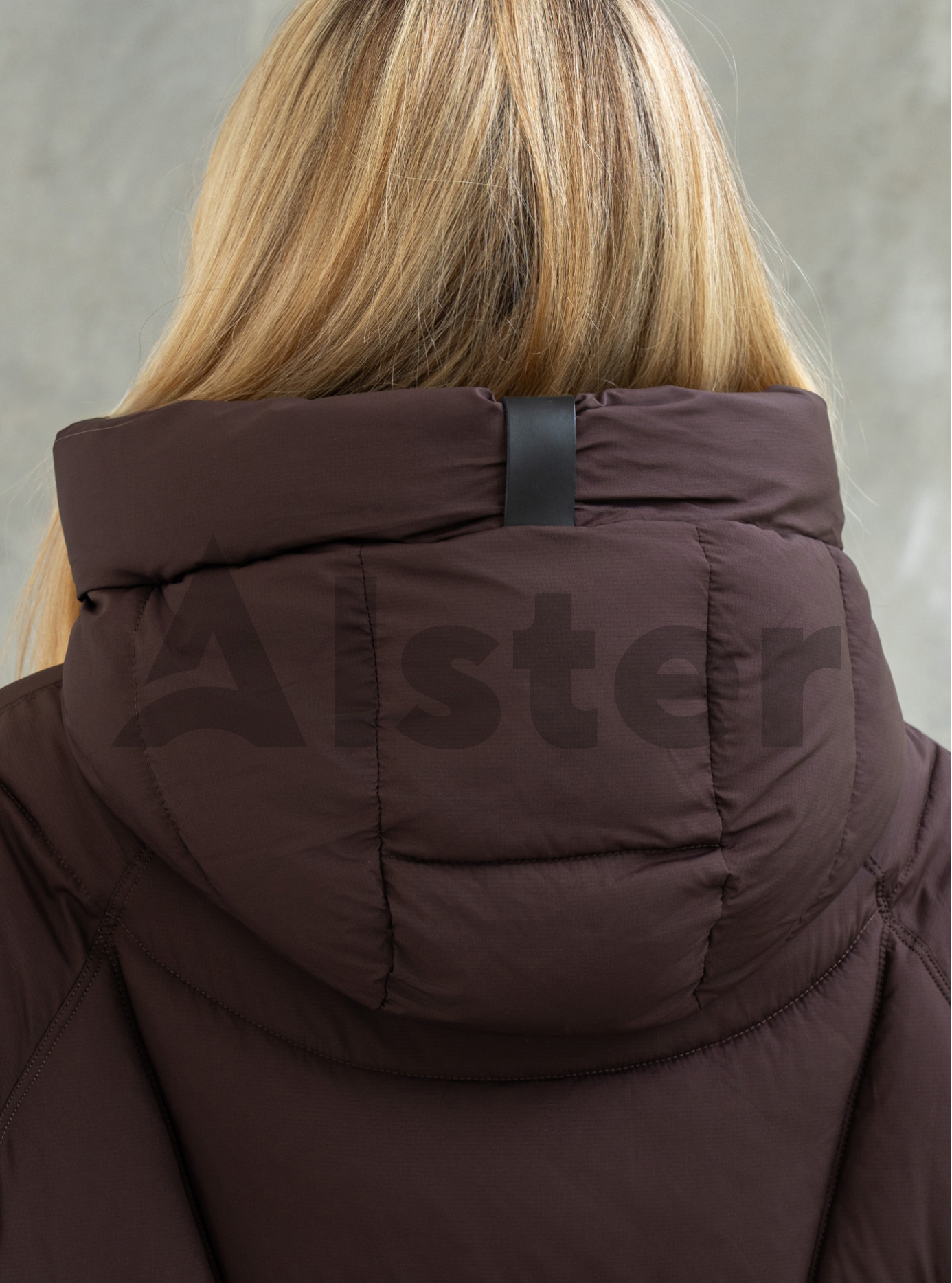 Жіноча зимова куртка Towmy 070 (oversize) Чорний M (26TMA070-06): фото - Alster.ua