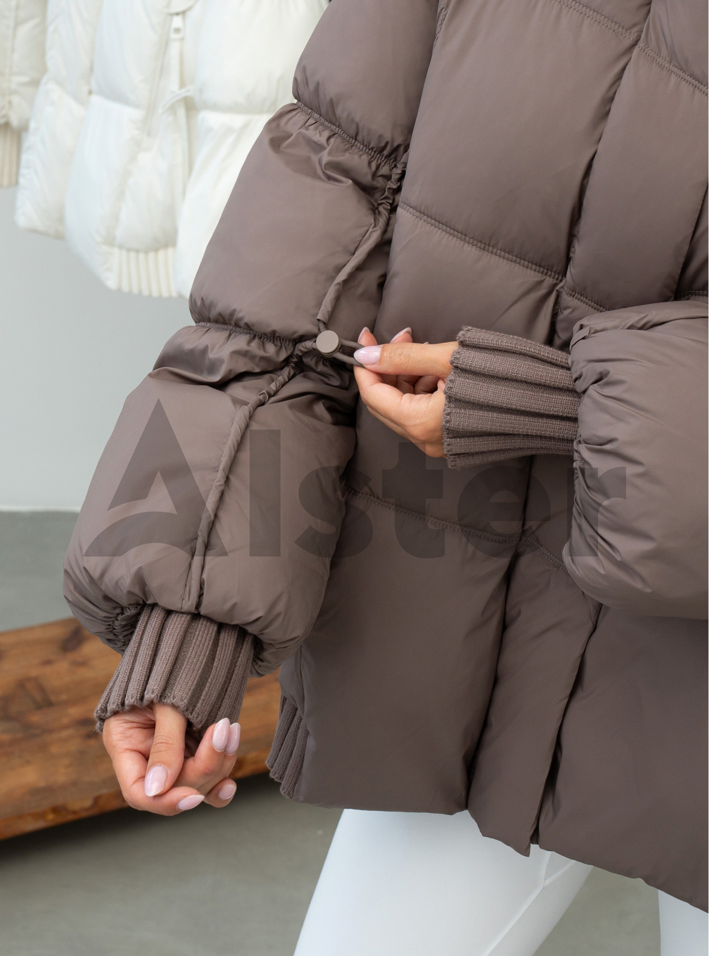 Жіноча зимова куртка Towmy 3575 (oversize) Карамель S (26TM3575-11): фото - Alster.ua