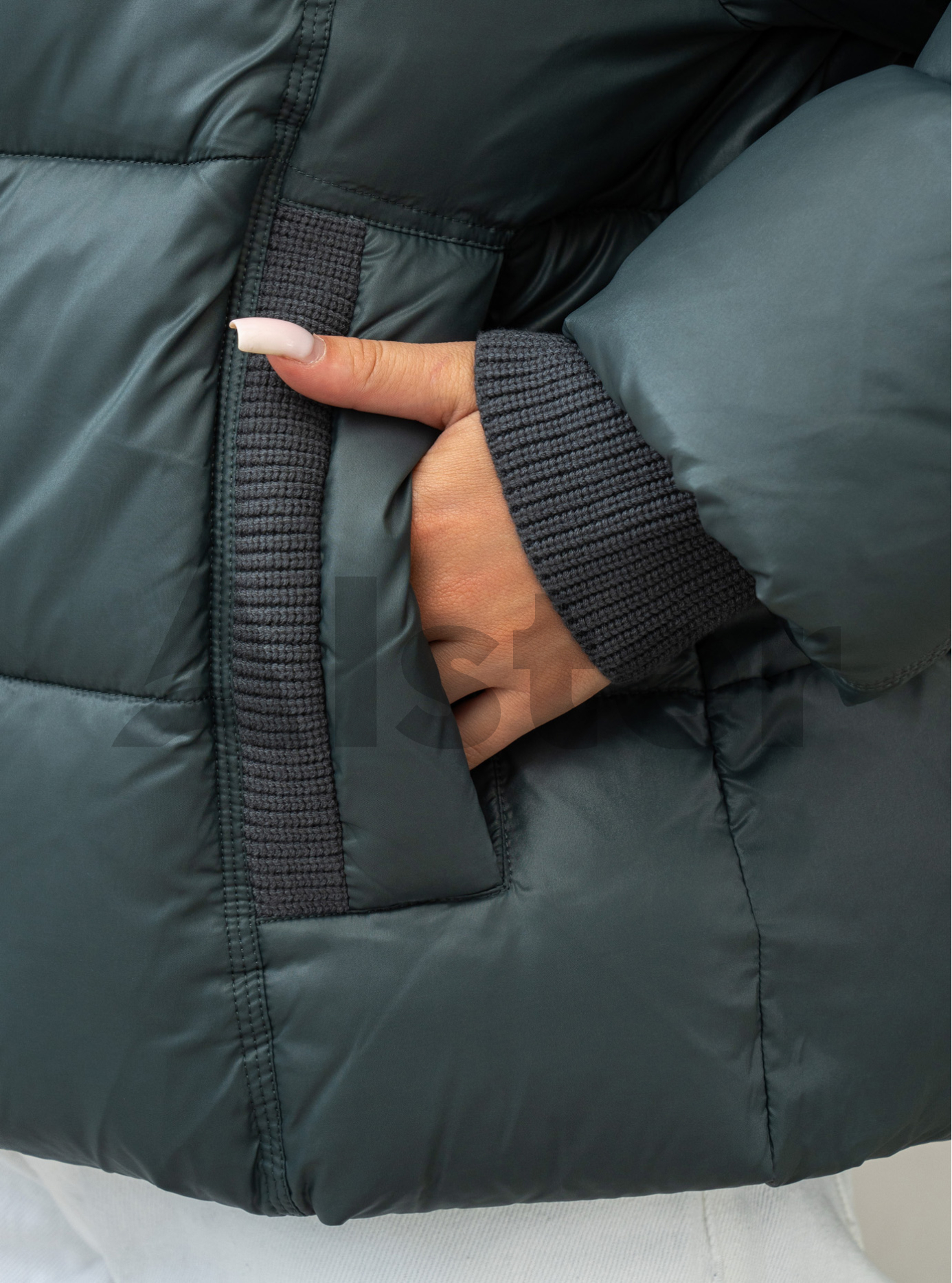 Жіноча зимова куртка Towmy A73 (oversize) Смарагд S (26TMA-73-10): фото - Alster.ua