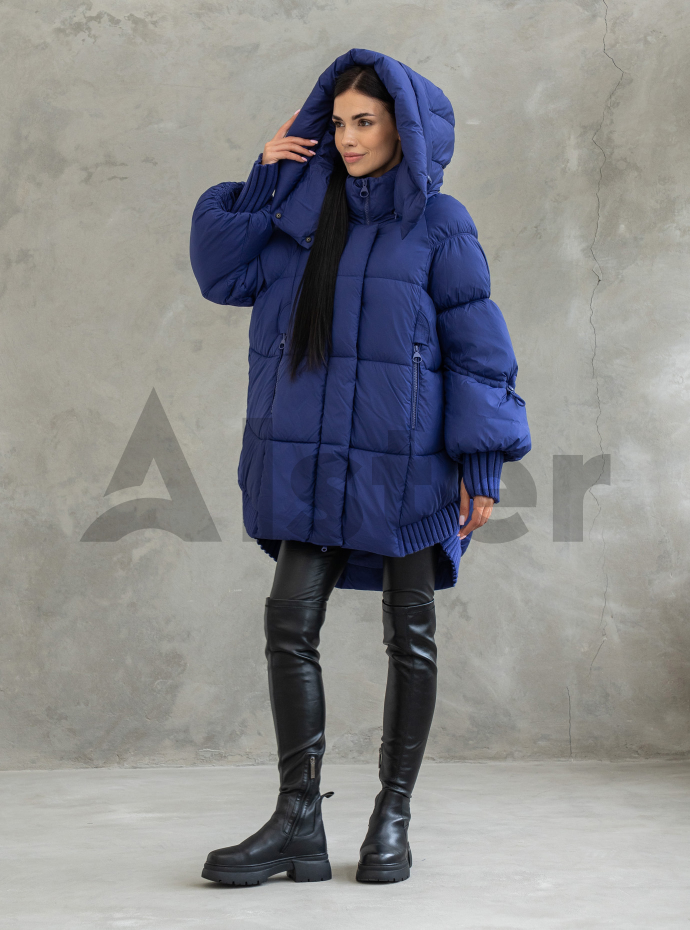 Жіноча зимова куртка Towmy 0662 середньої довжини (oversize) Електрик S (26TM0662-14): фото - Alster.ua