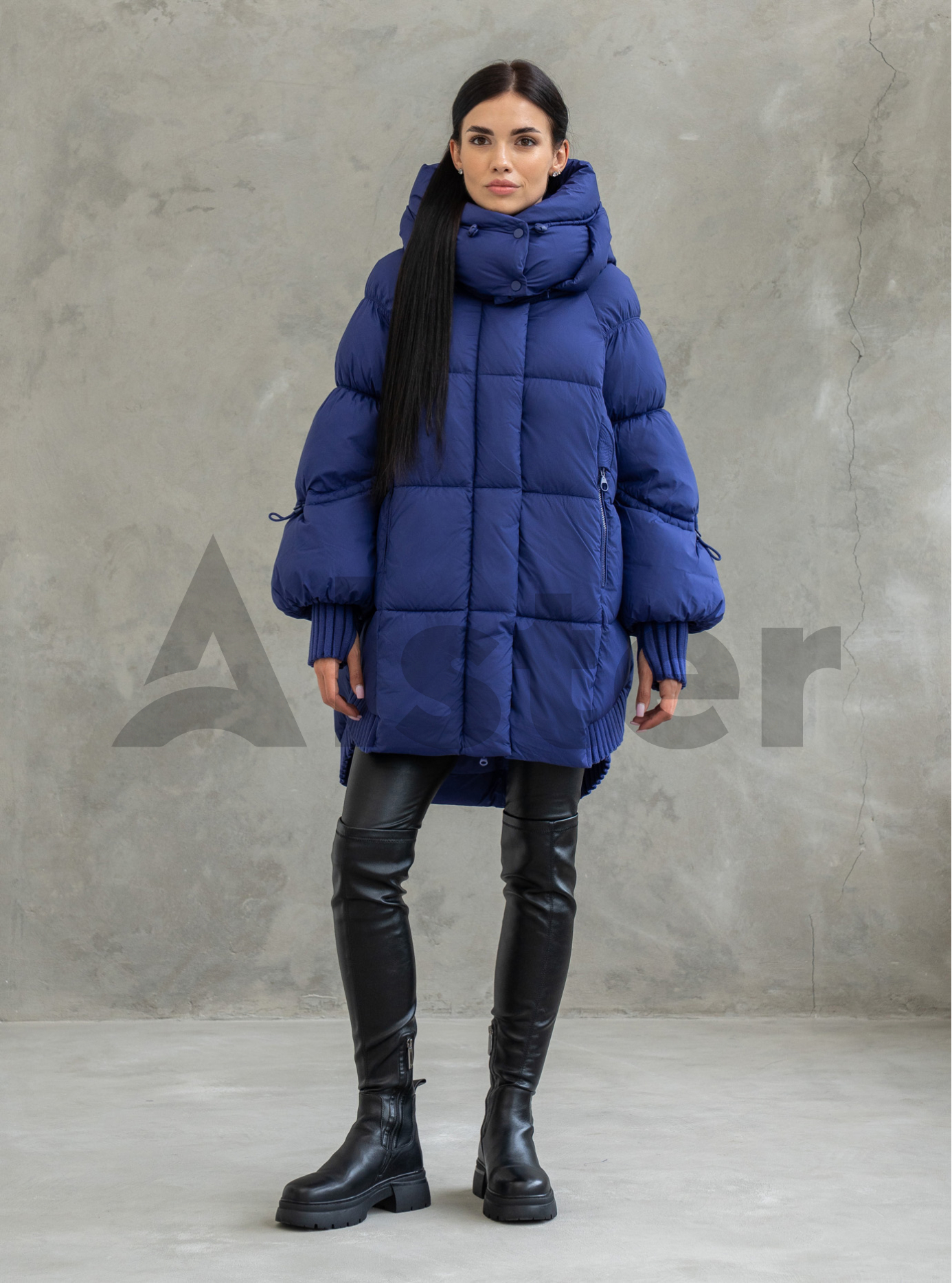 Жіноча зимова куртка Towmy 0662 середньої довжини (oversize) Електрик S (26TM0662-14): фото - Alster.ua