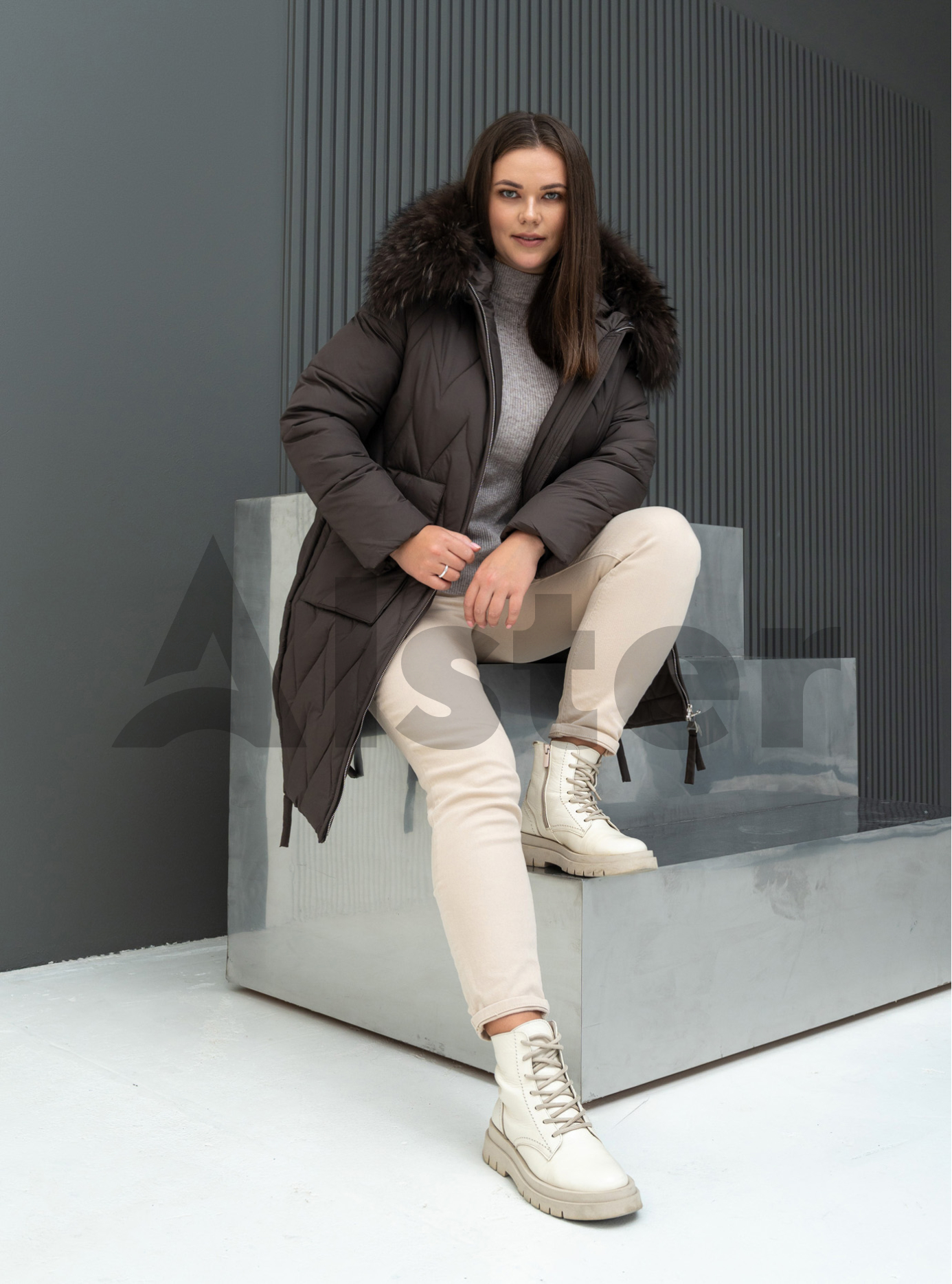 Длинное зимнее пальто Visdeer 568 big size Шоколадный 46 (25VS568-06): фото - Alster.ua Длинное зимнее пальто Visdeer 568 big size Шоколадный 46 (25VS568-06): фото - Alster.ua