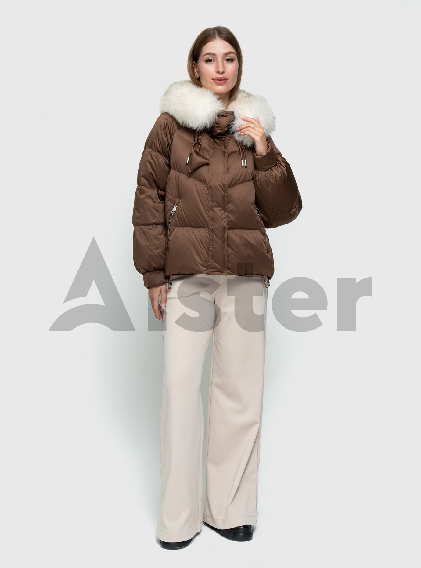 Короткий пуховик Vivilona 1332 с мехом песца Светло-коричневый M (V1332-06): фото - Alster.ua