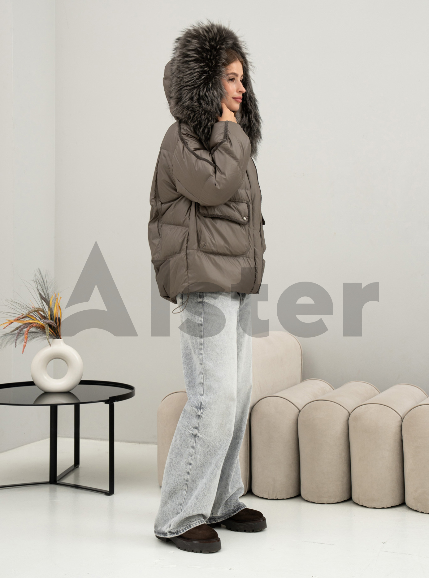 Пуховик средней длины с мехом енота Vo-Tarun 839 Оливковый L (VOT0839-03): фото - Alster.ua Пуховик средней длины с мехом енота Vo-Tarun 839 Оливковый L (VOT0839-03): фото - Alster.ua